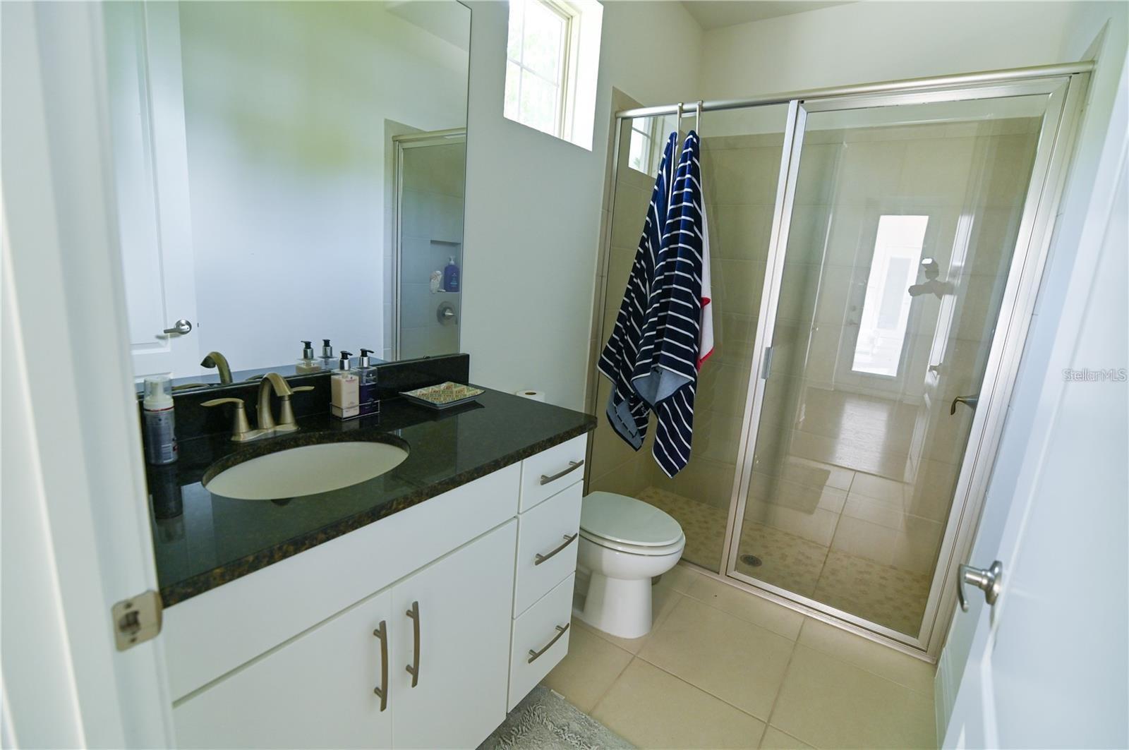 Image 38 of 52 For 15704 Marina Bay Drive