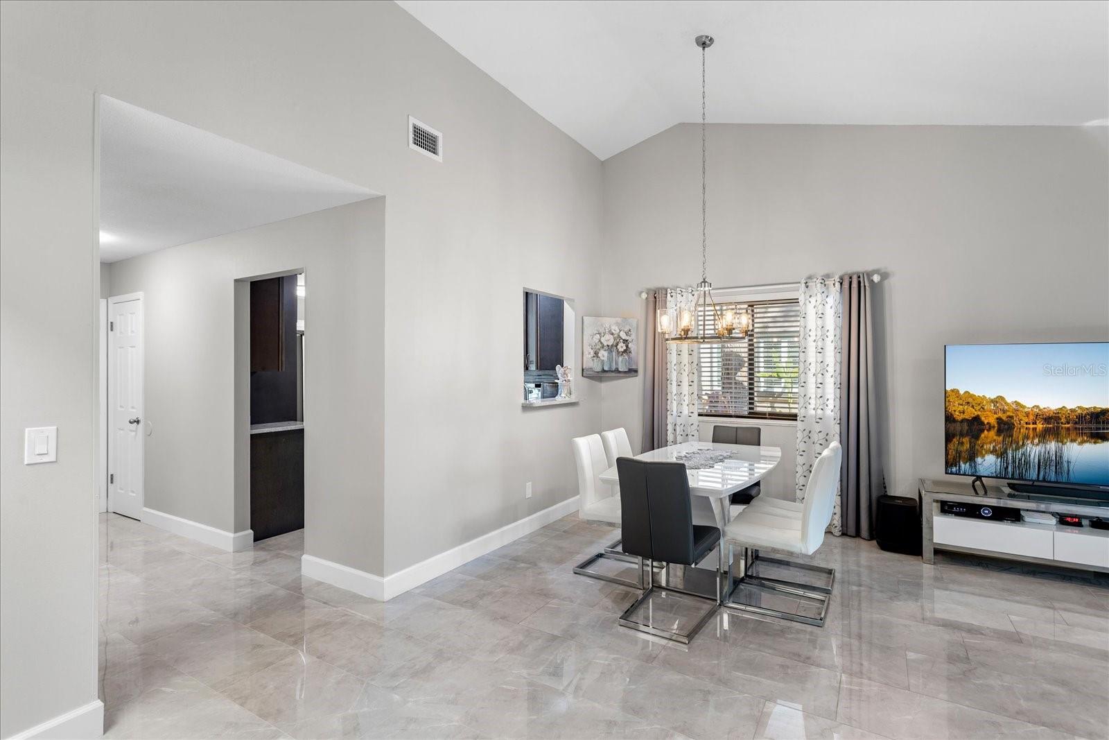 Image 13 of 46 For 409 Evesham Place