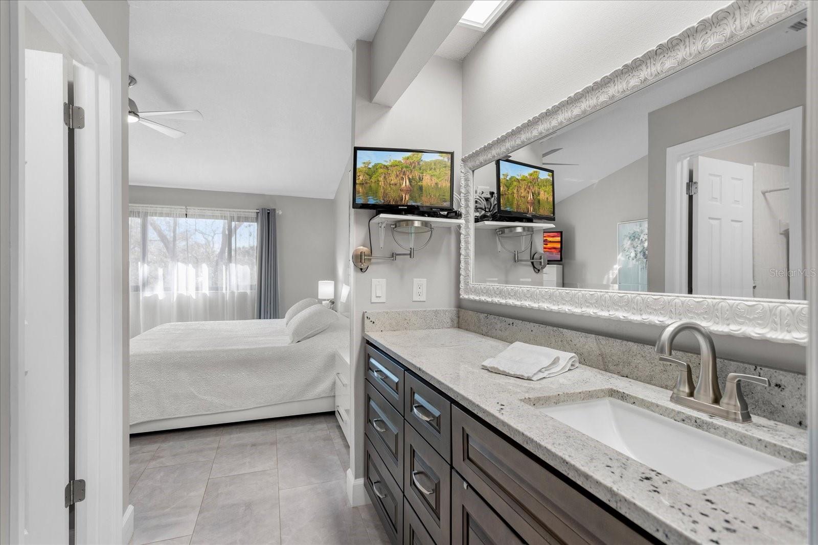 Image 19 of 46 For 409 Evesham Place