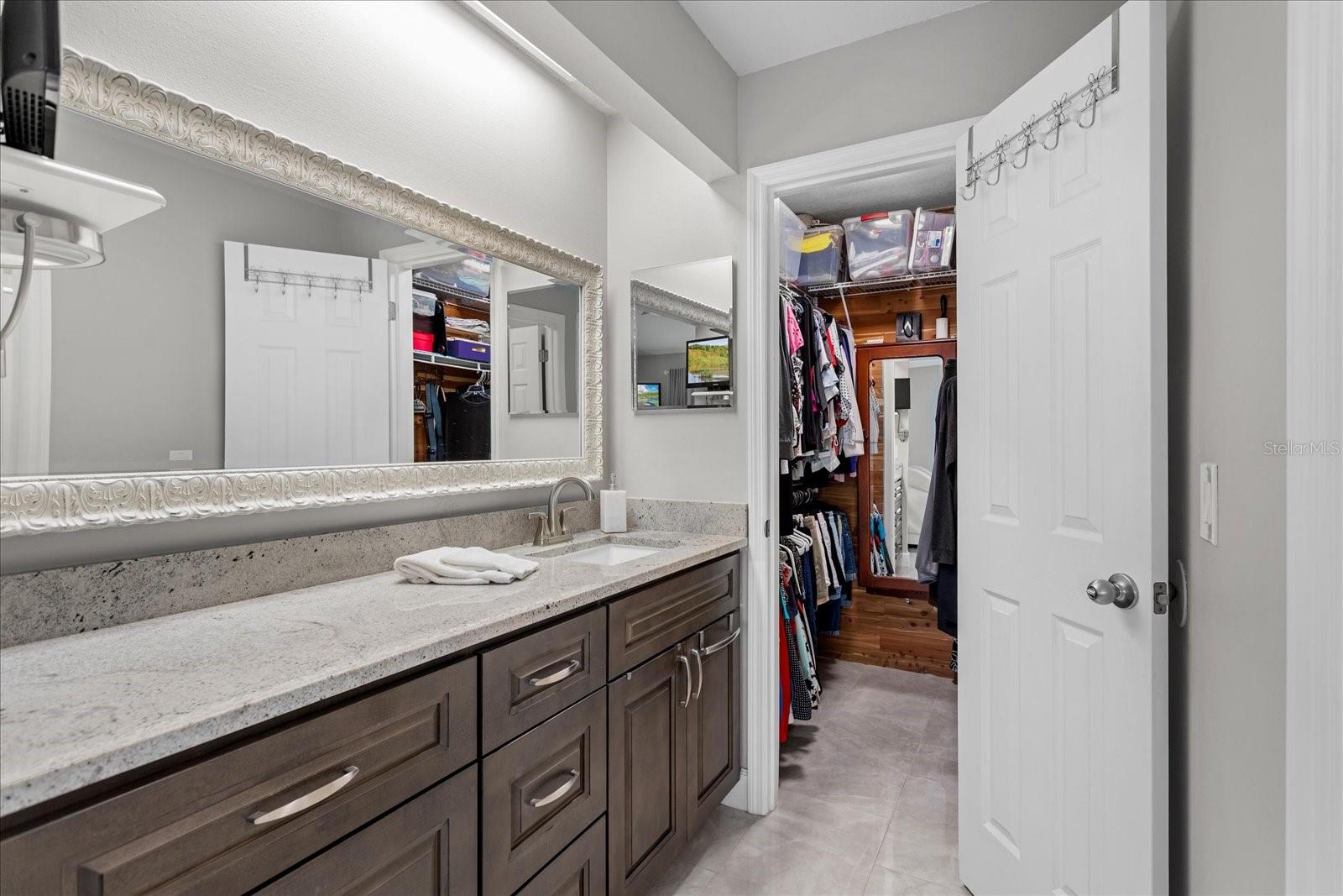 Image 20 of 46 For 409 Evesham Place