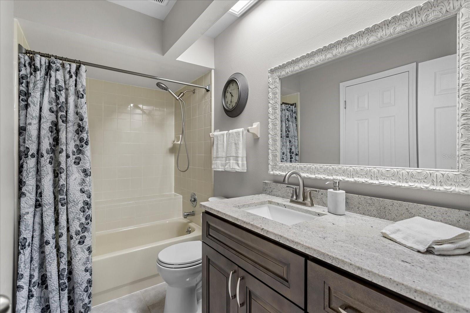 Image 25 of 46 For 409 Evesham Place