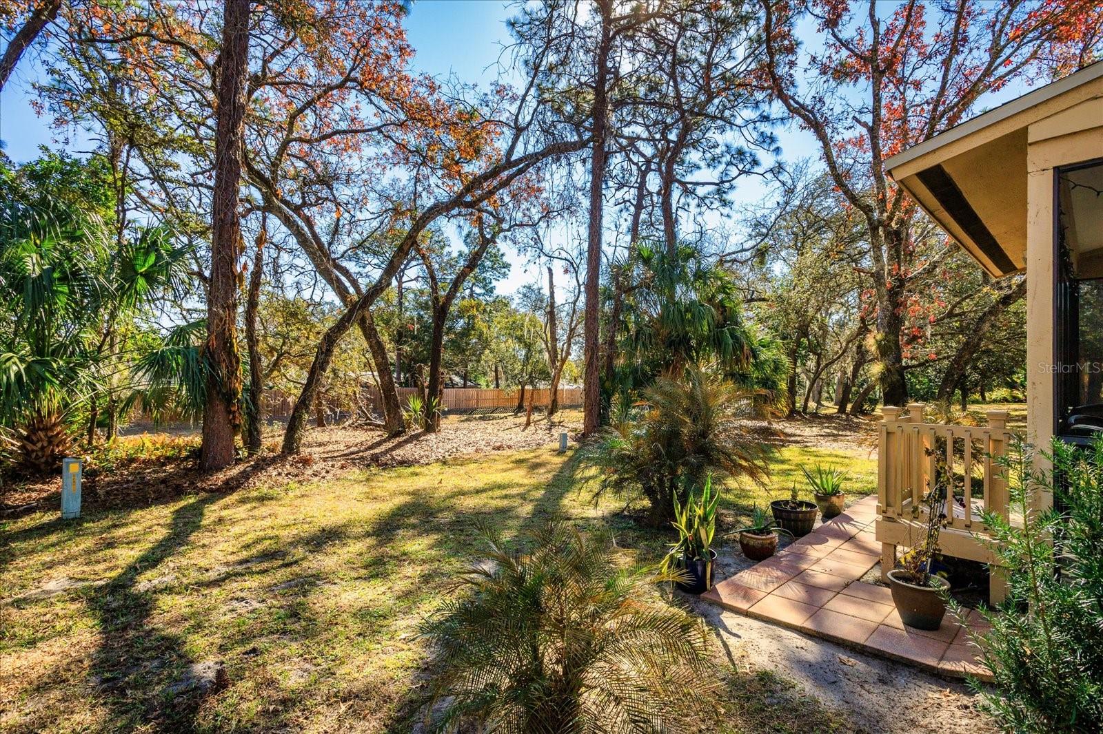 Image 30 of 46 For 409 Evesham Place