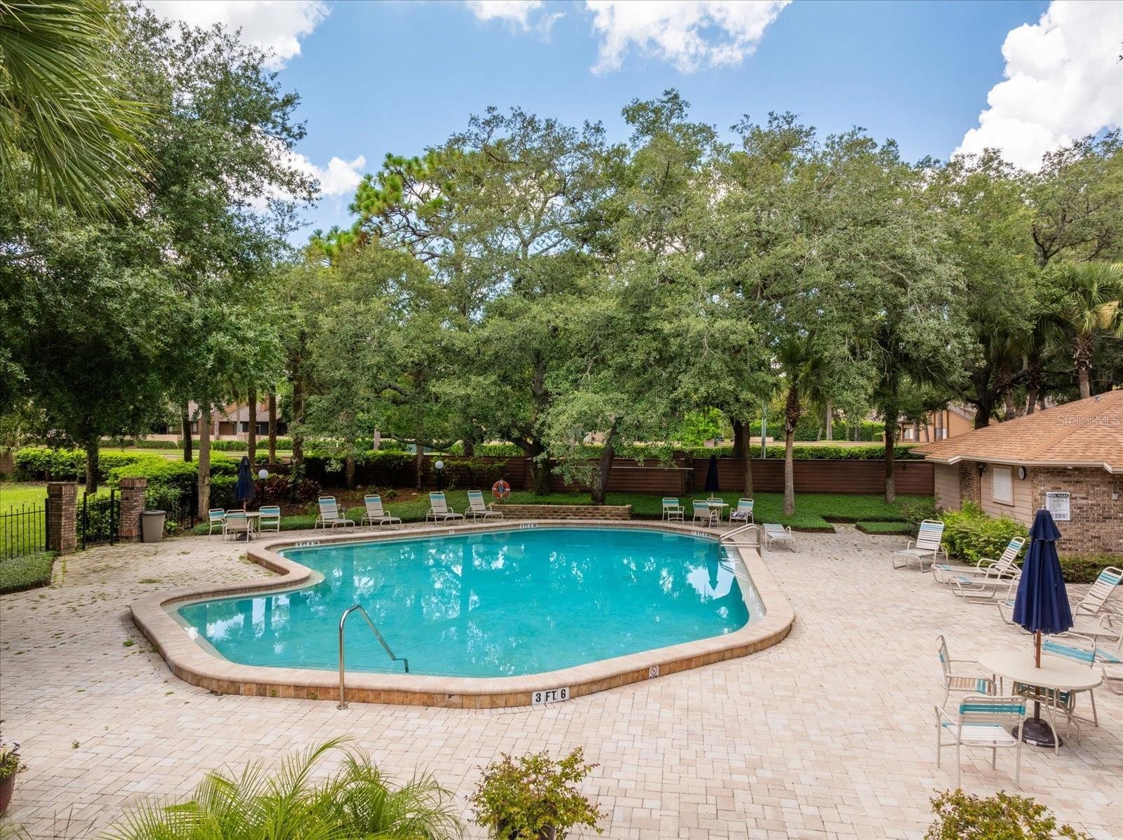 Image 34 of 46 For 409 Evesham Place