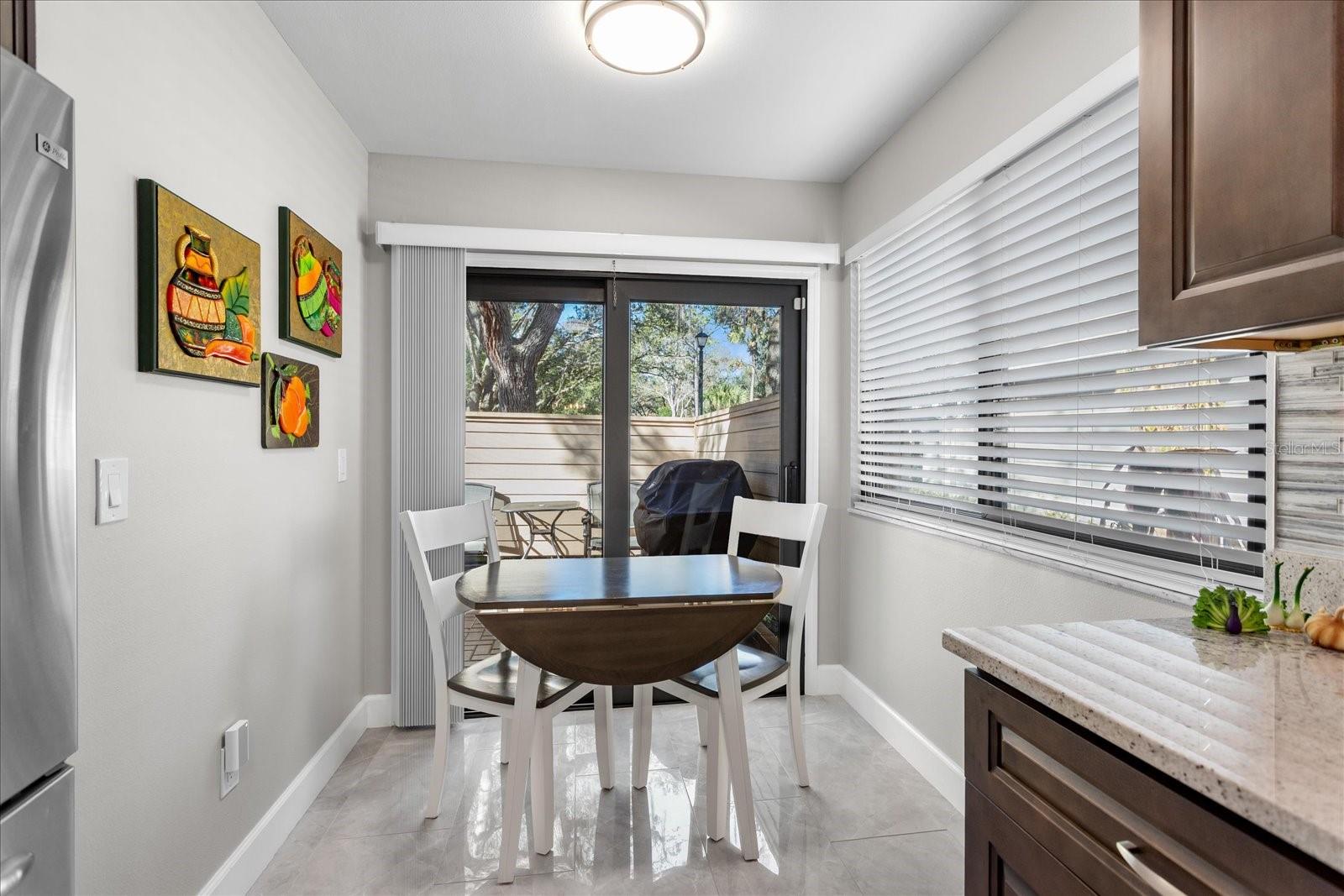 Image 9 of 46 For 409 Evesham Place