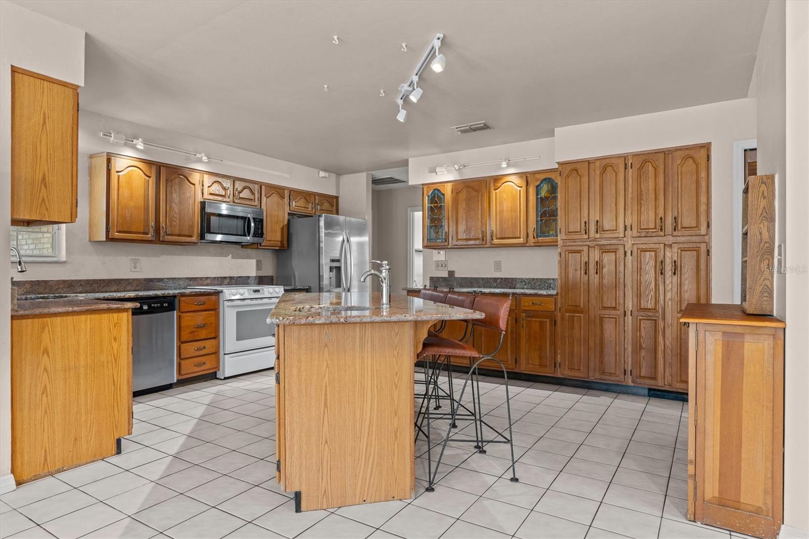 Image 13 of 45 For 2220 Tournament Court