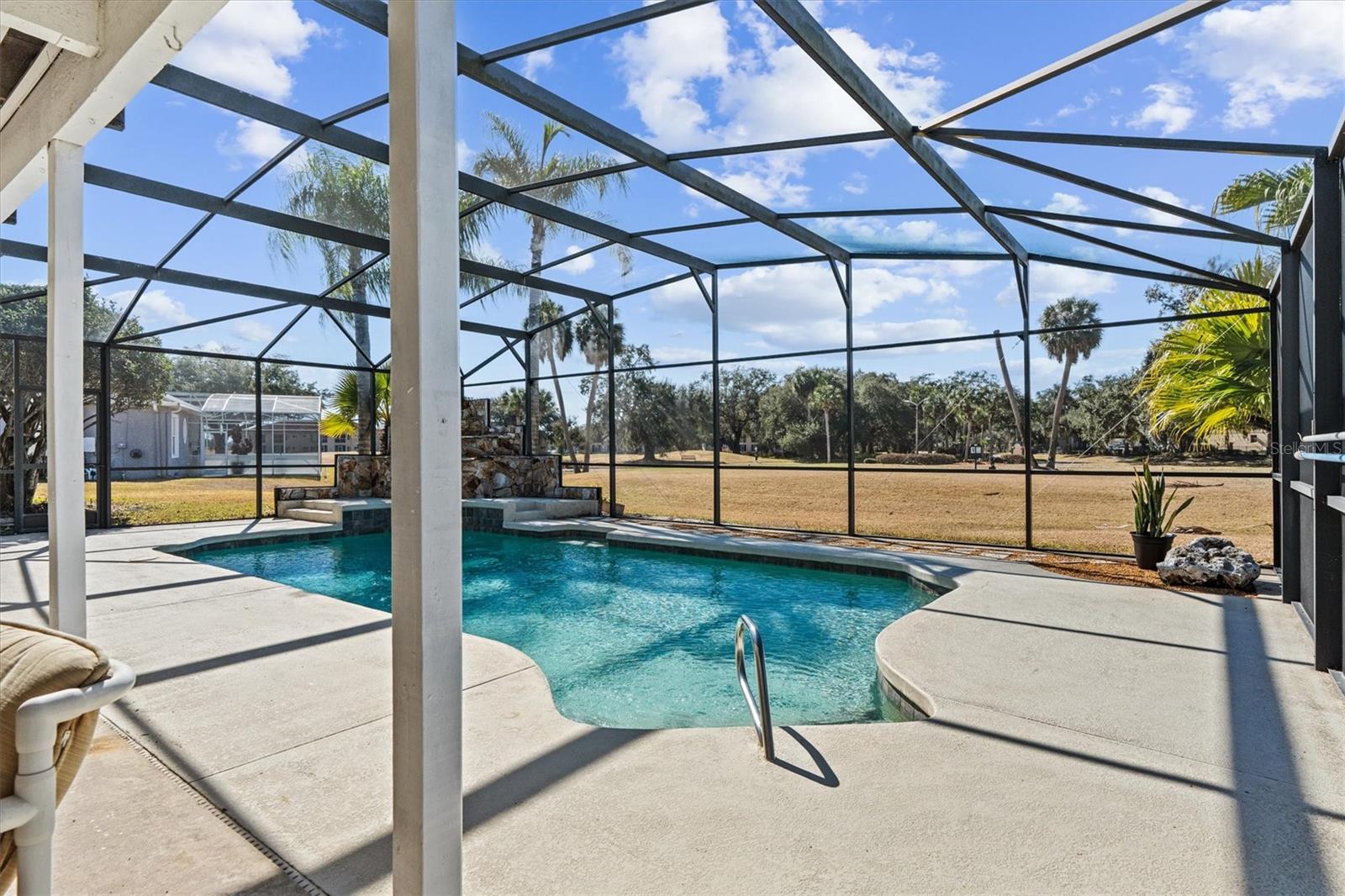 Image 35 of 45 For 2220 Tournament Court