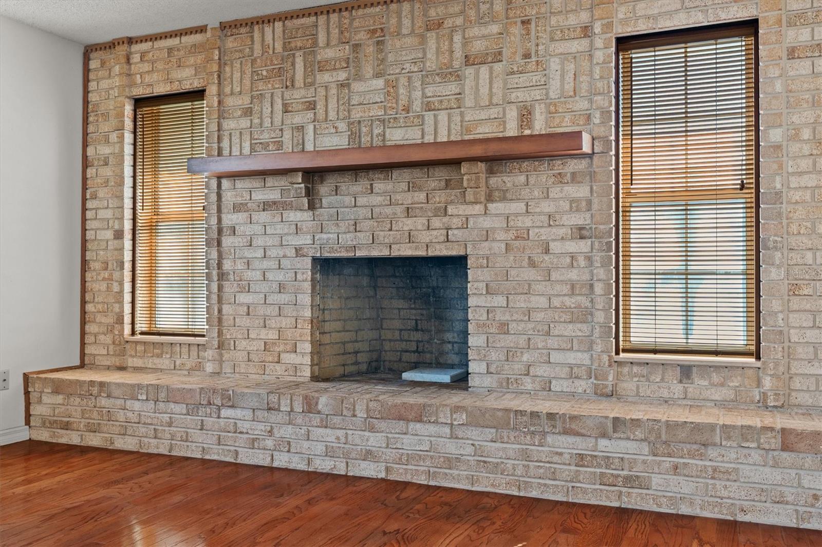 Image 8 of 45 For 2220 Tournament Court