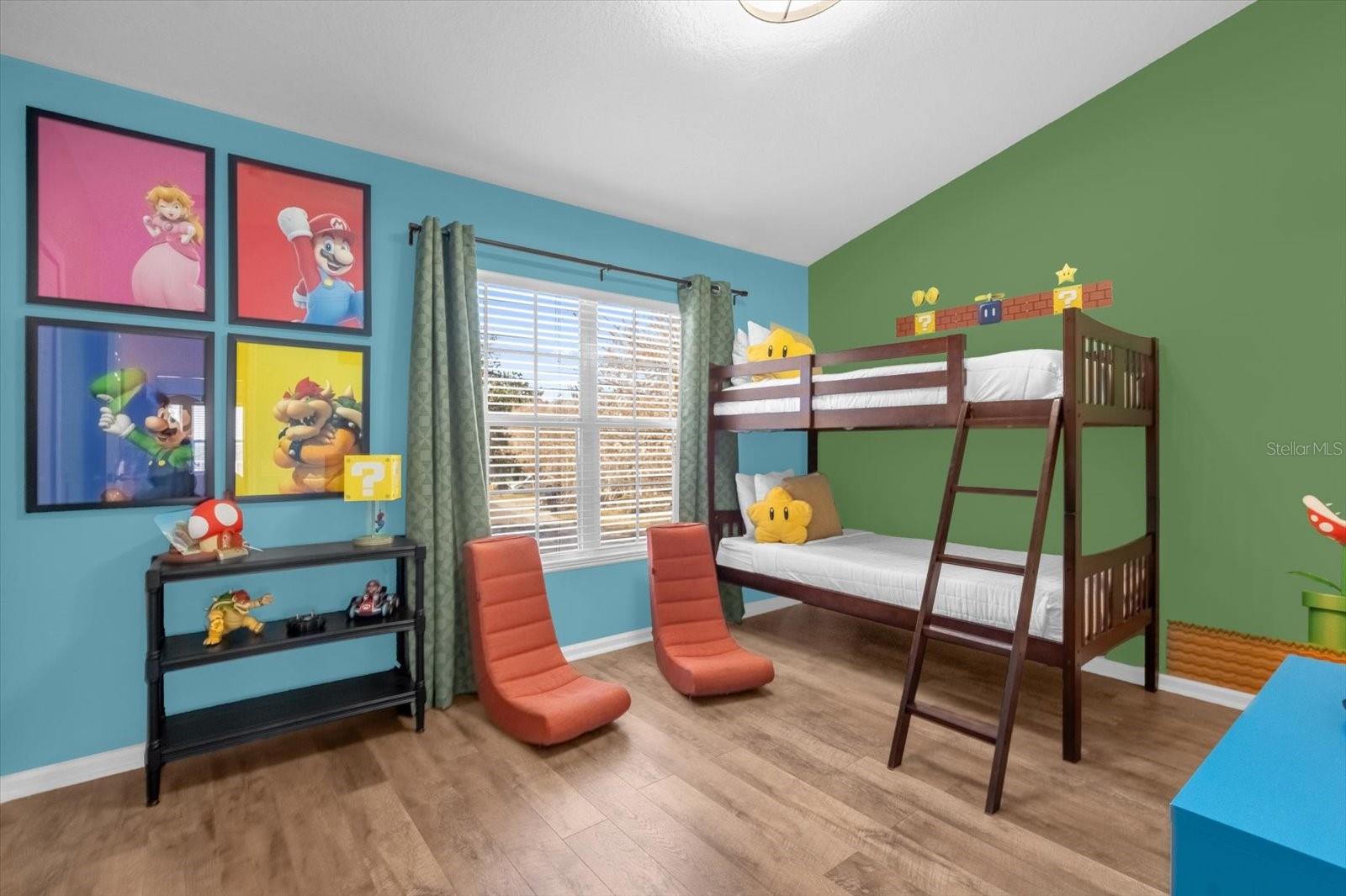 Image 20 of 52 For 2323 Silver Palm Drive