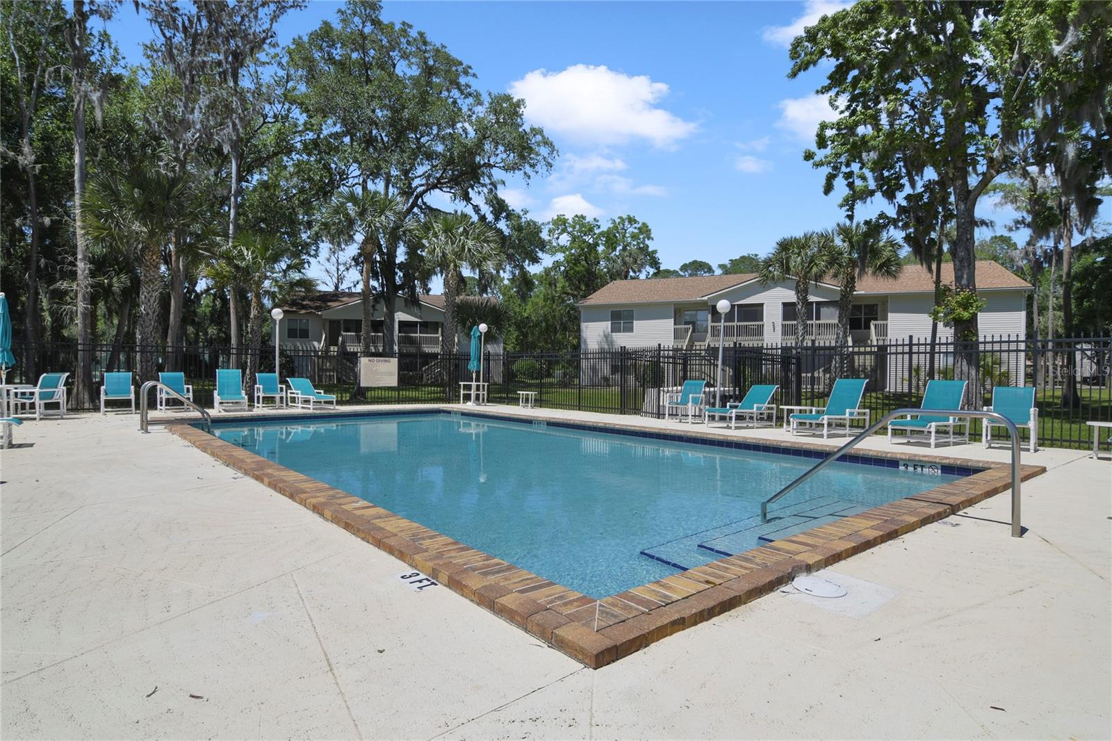 Image 20 of 27 For 1600 Big Tree Road B1