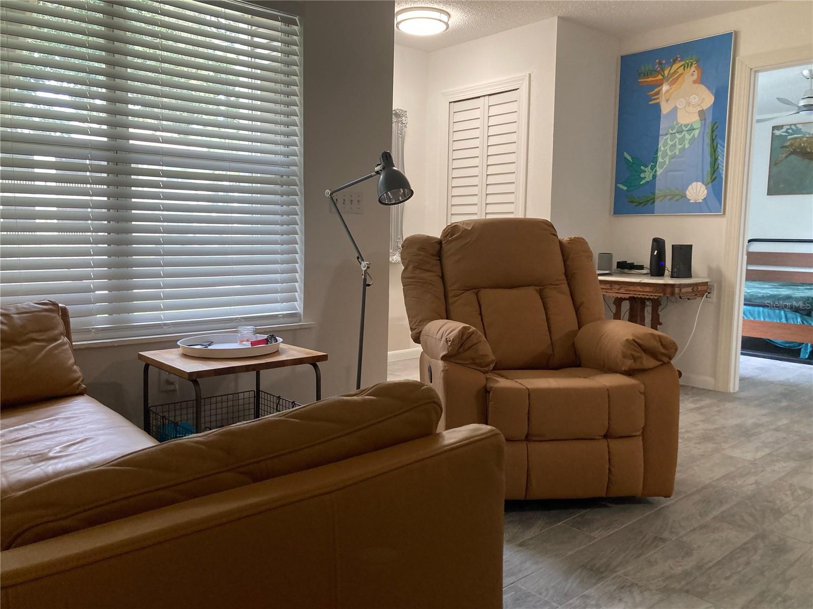 Image 27 of 27 For 1600 Big Tree Road B1