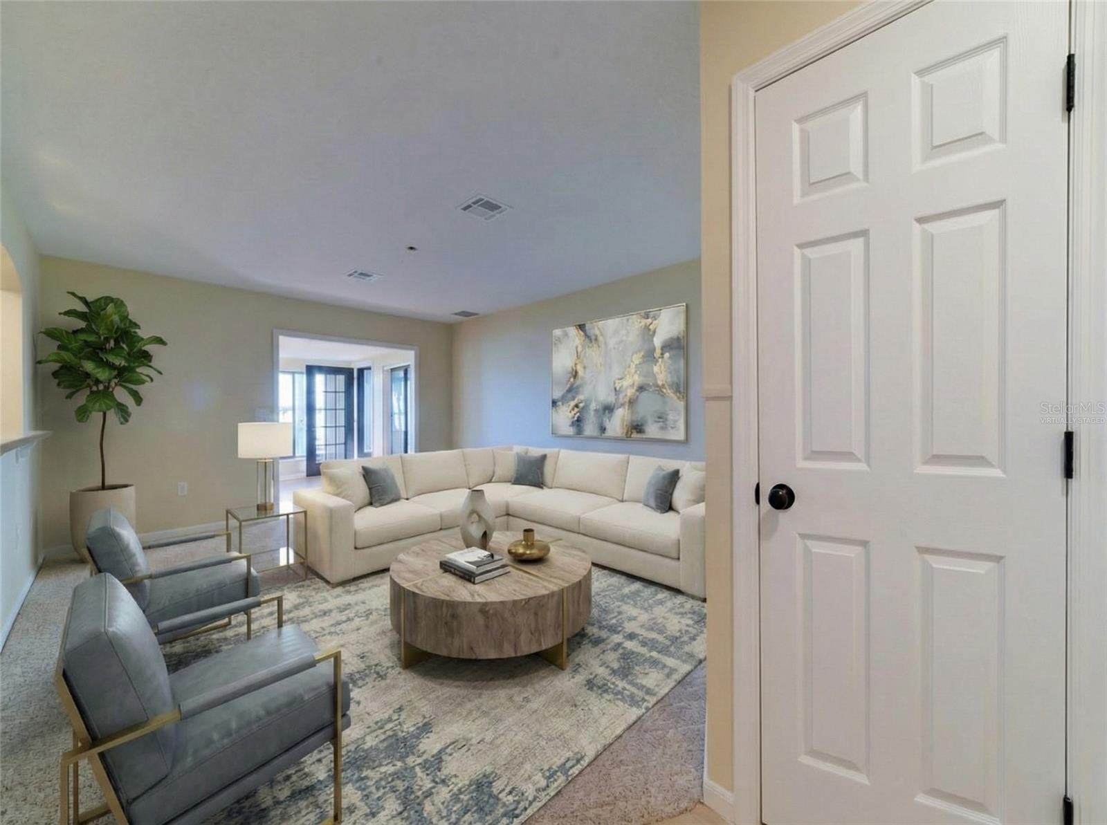 Listing photo id 8 for 12255 Virginia Drive