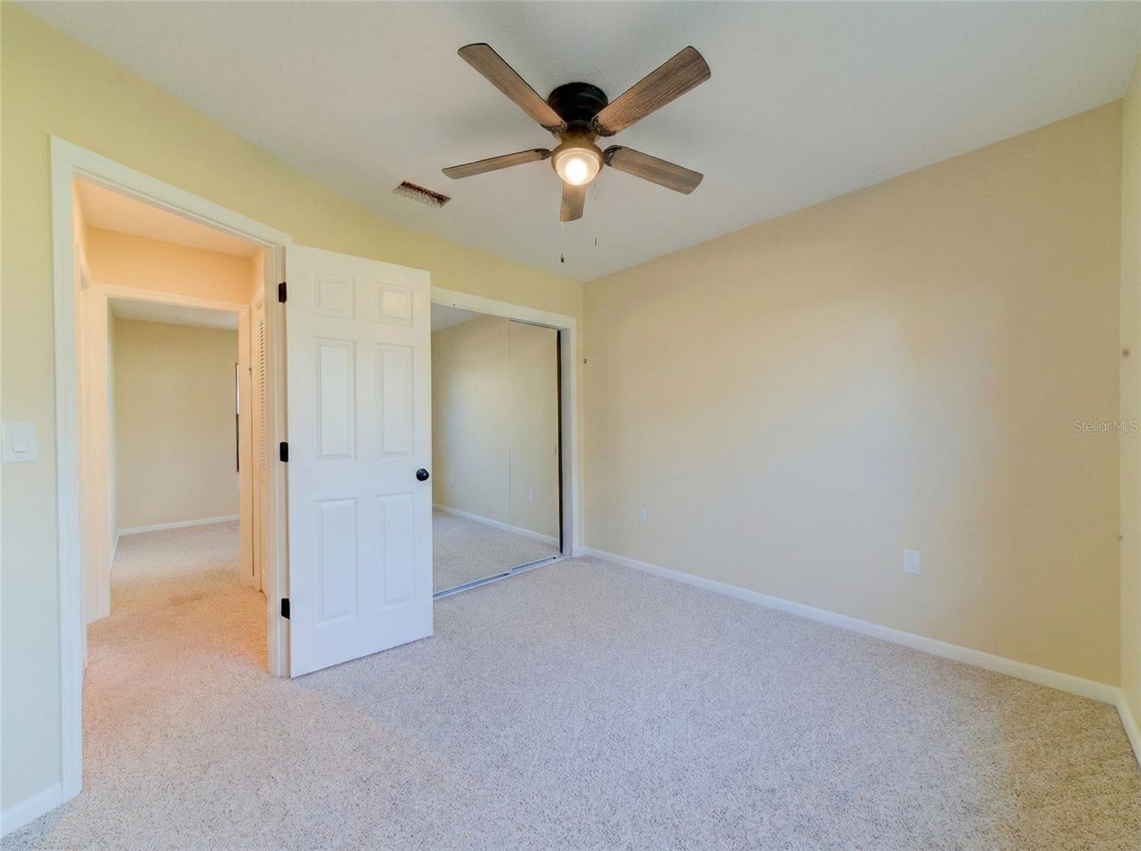 Listing photo id 21 for 12255 Virginia Drive