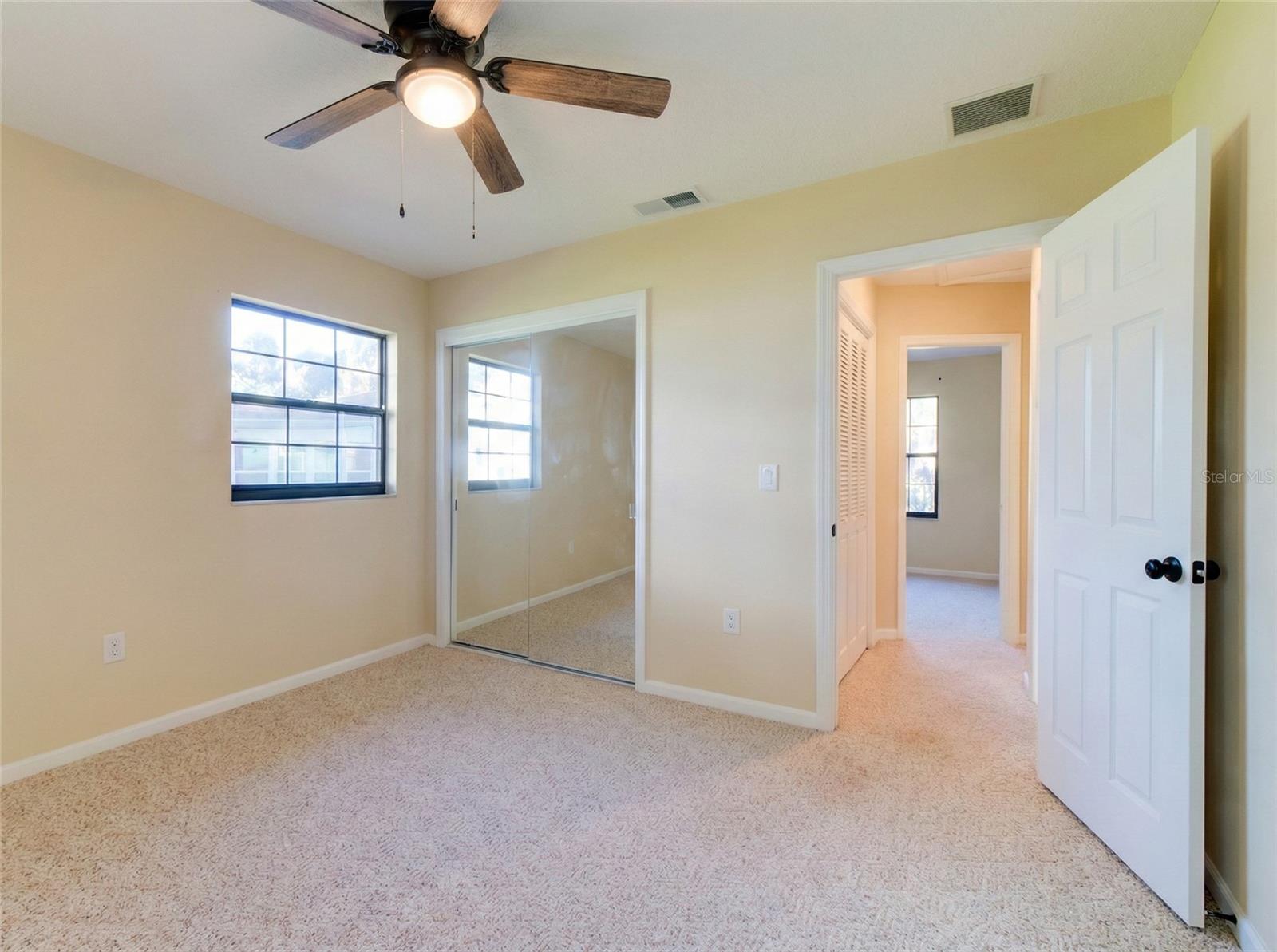 Listing photo id 23 for 12255 Virginia Drive