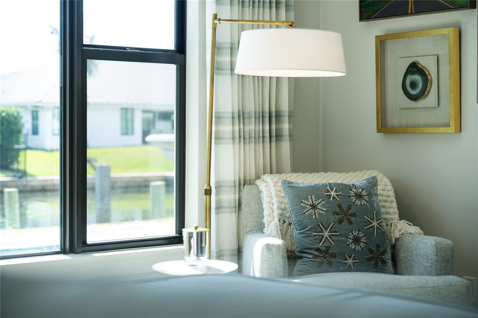 Image 39 of 94 For 9058 Star Island Way