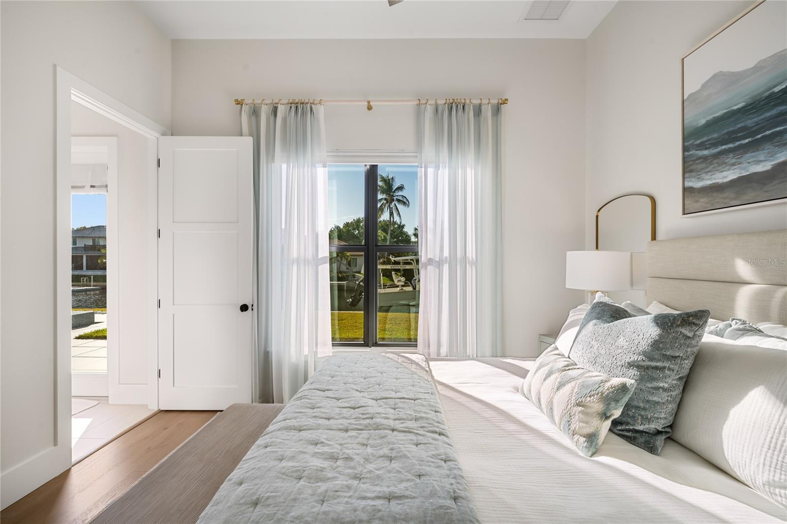 Image 45 of 94 For 9058 Star Island Way