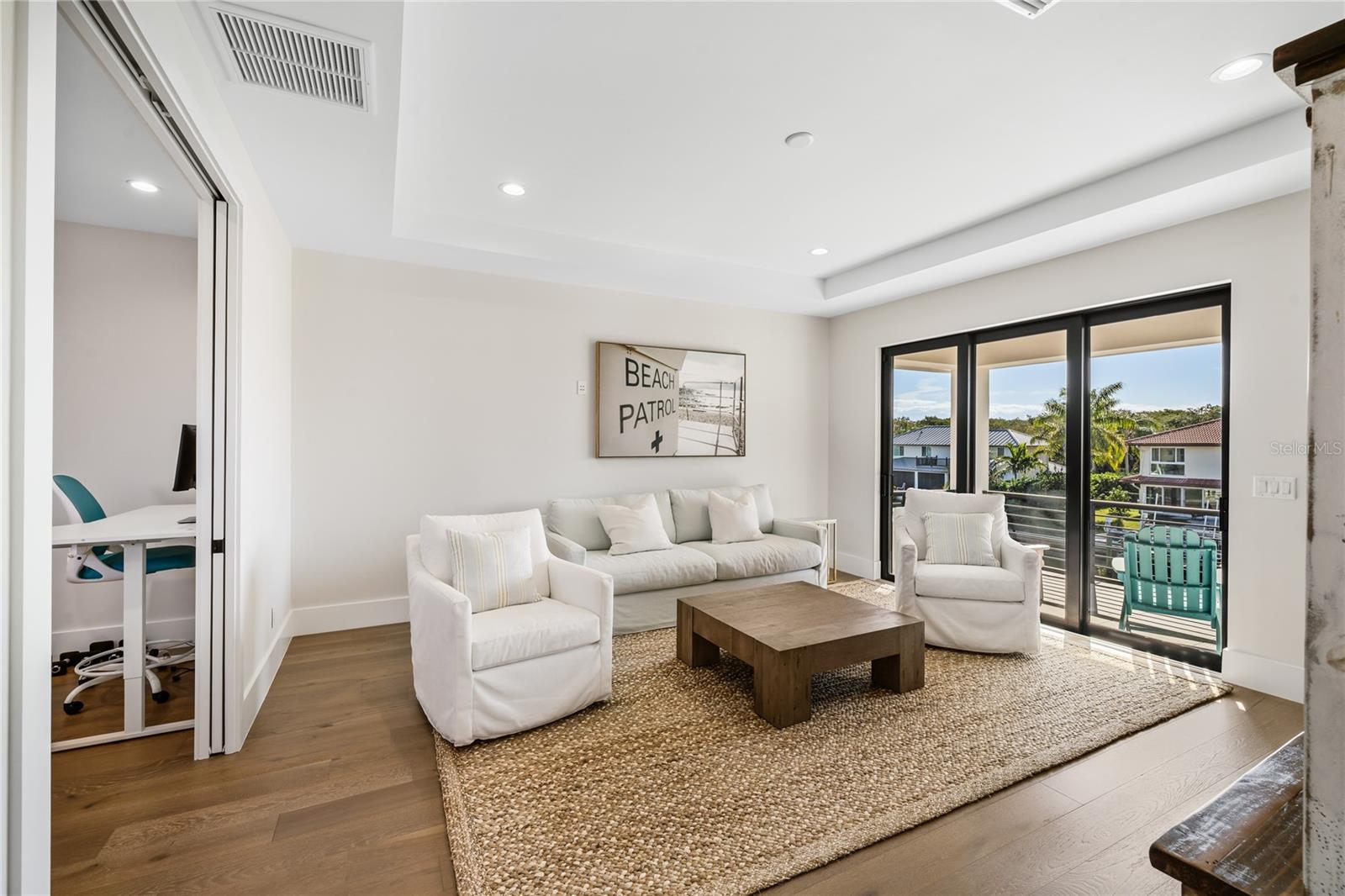 Image 50 of 94 For 9058 Star Island Way