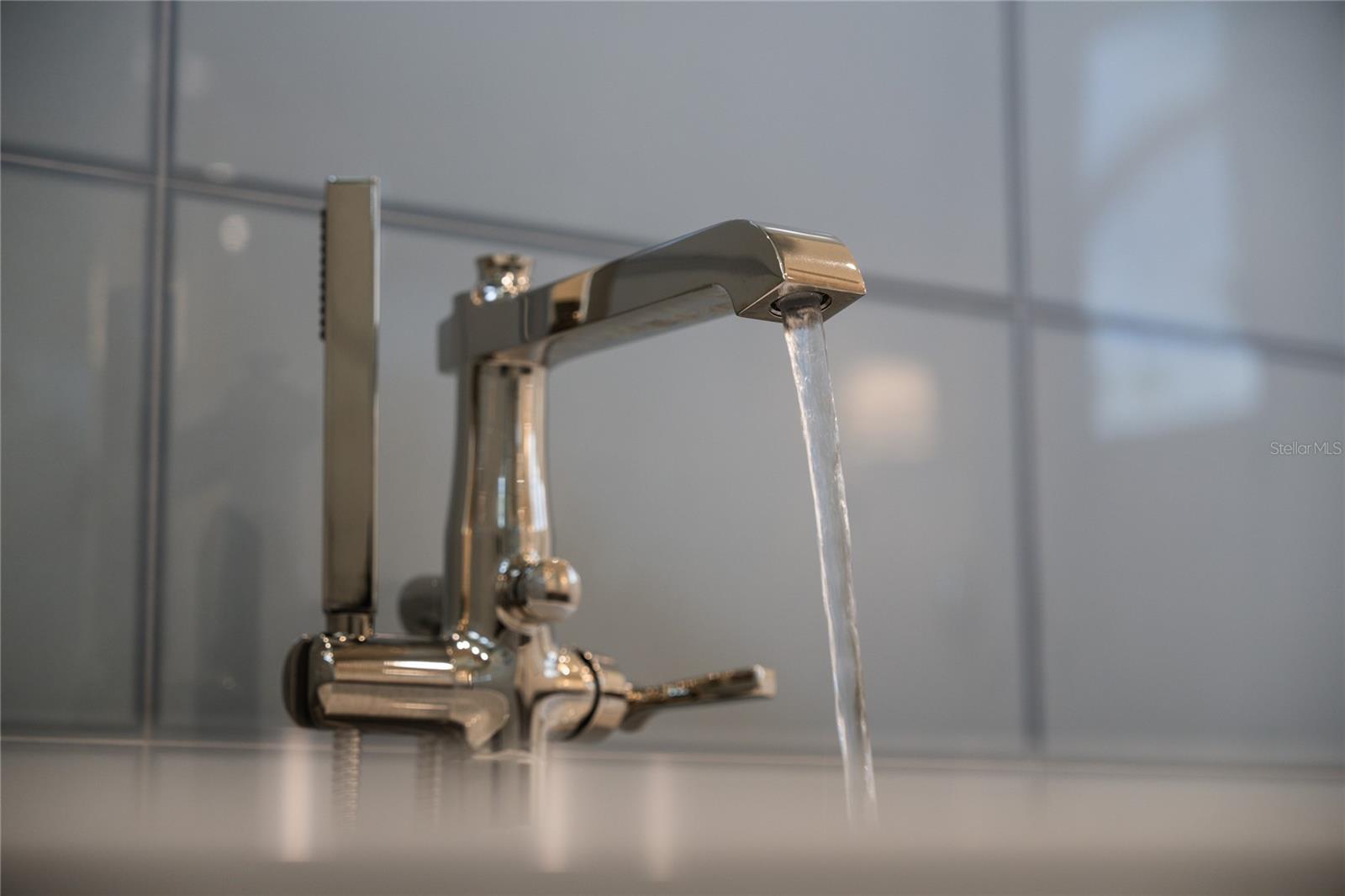 Image 58 of 94 For 9058 Star Island Way