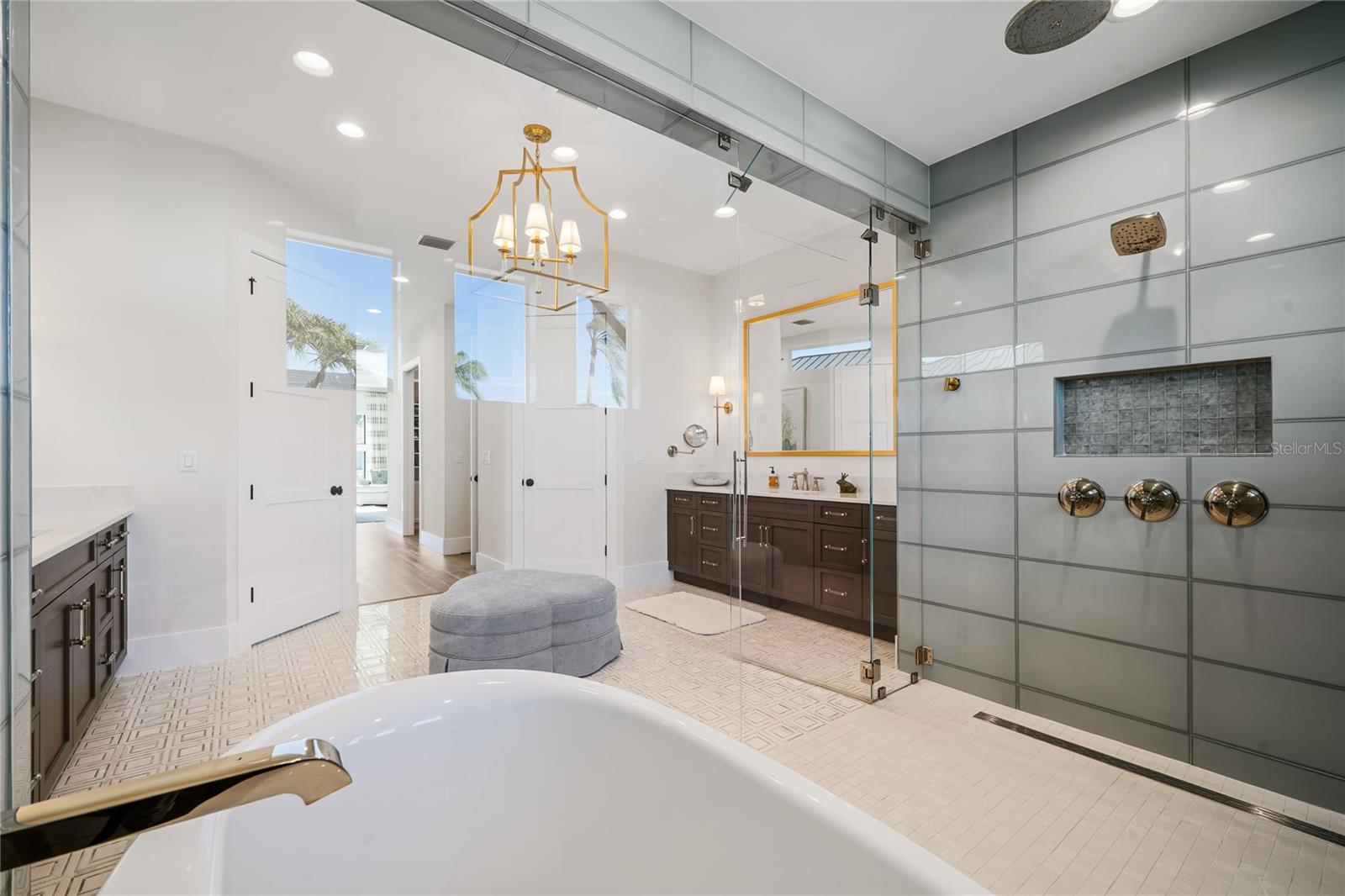 Image 62 of 94 For 9058 Star Island Way