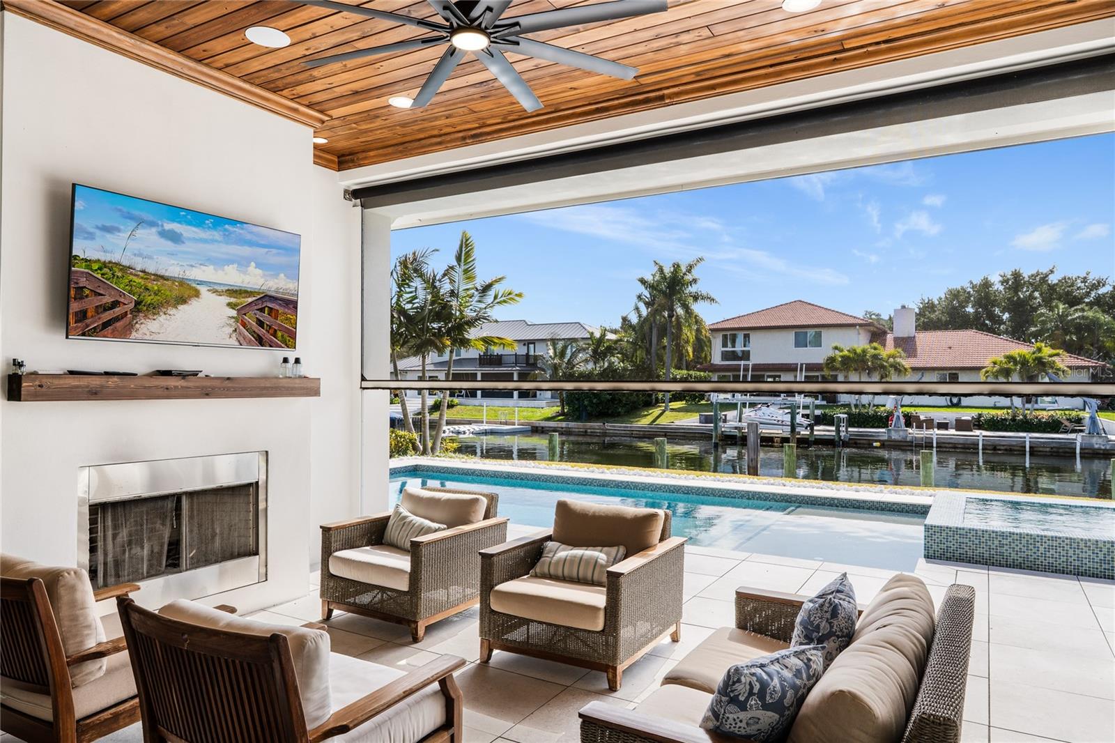 Image 71 of 94 For 9058 Star Island Way