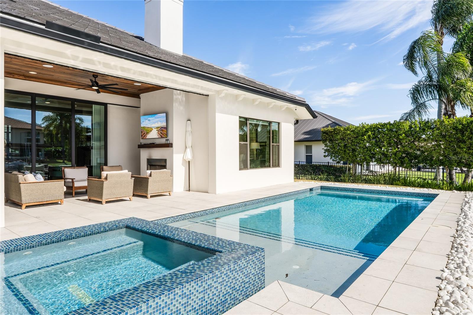 Image 79 of 94 For 9058 Star Island Way