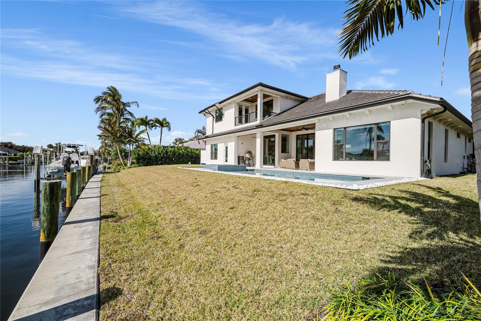 Image 84 of 94 For 9058 Star Island Way