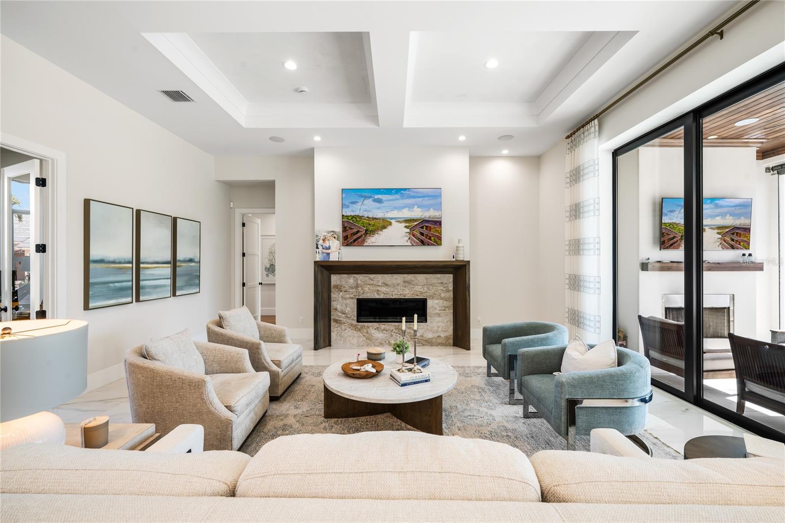 Image 9 of 94 For 9058 Star Island Way