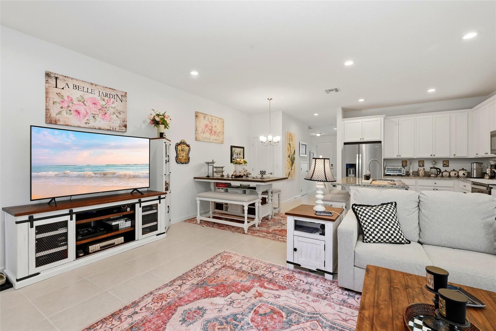 Image 17 of 43 For 14075 Lochend Way