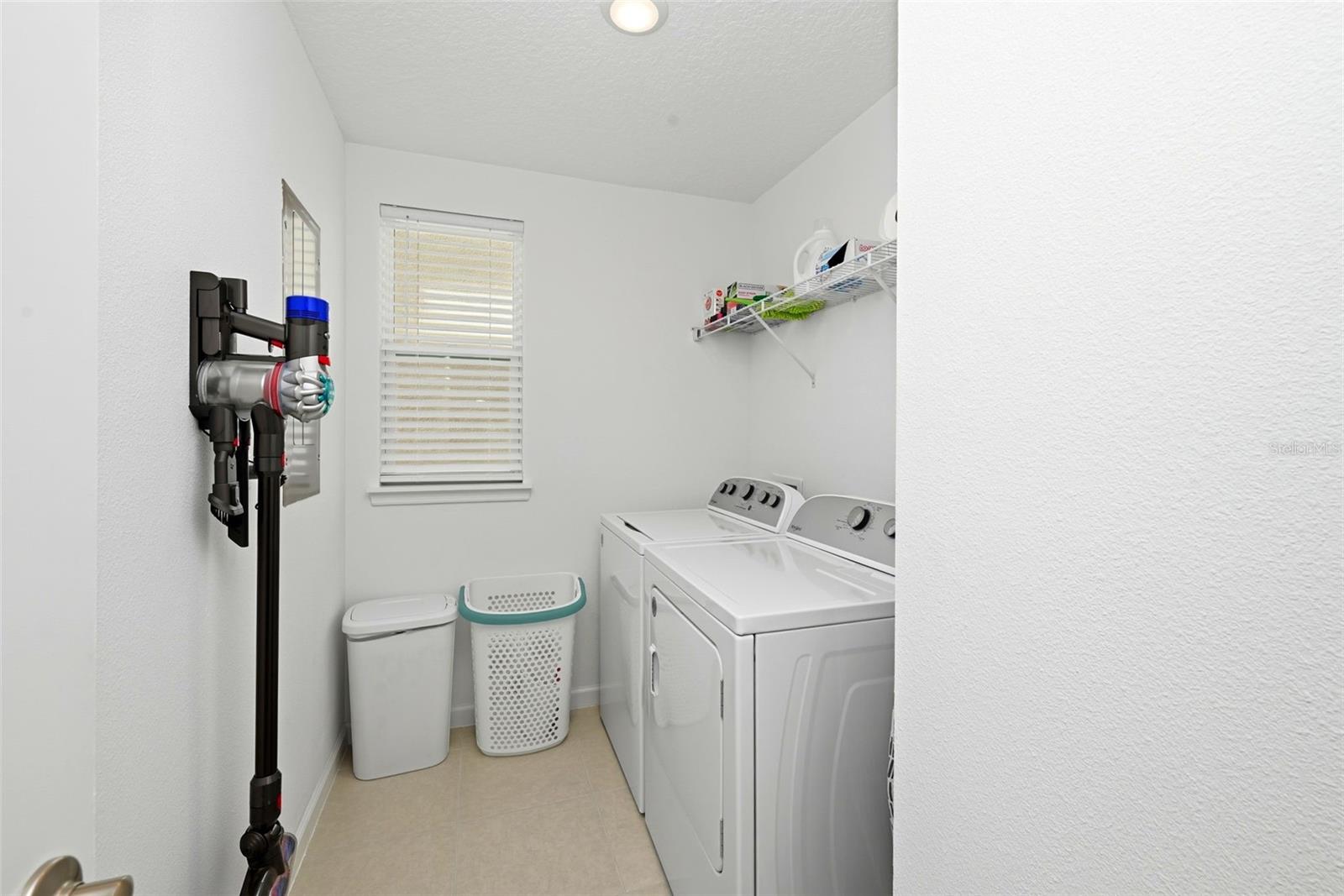 Image 33 of 43 For 14075 Lochend Way