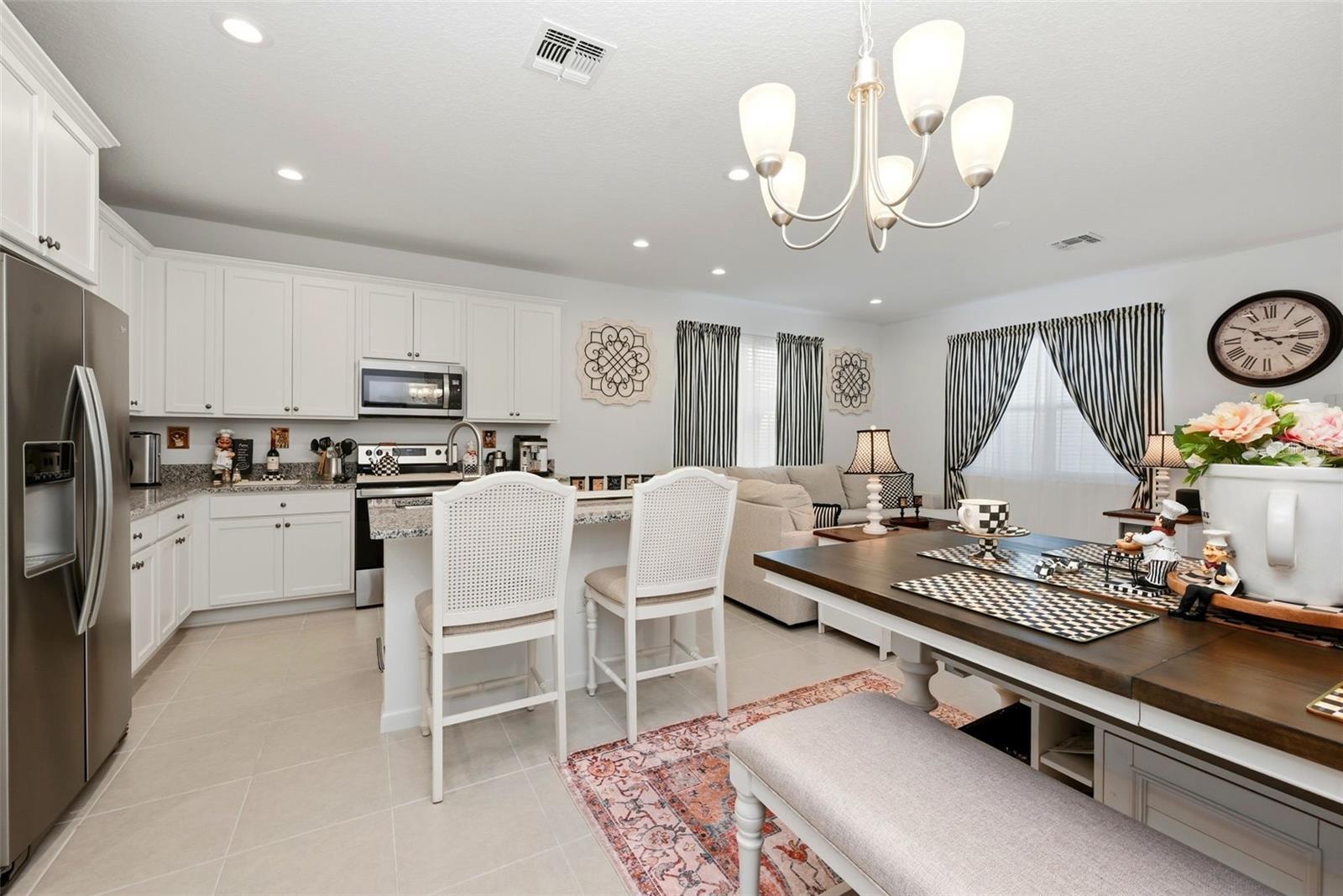 Image 6 of 43 For 14075 Lochend Way