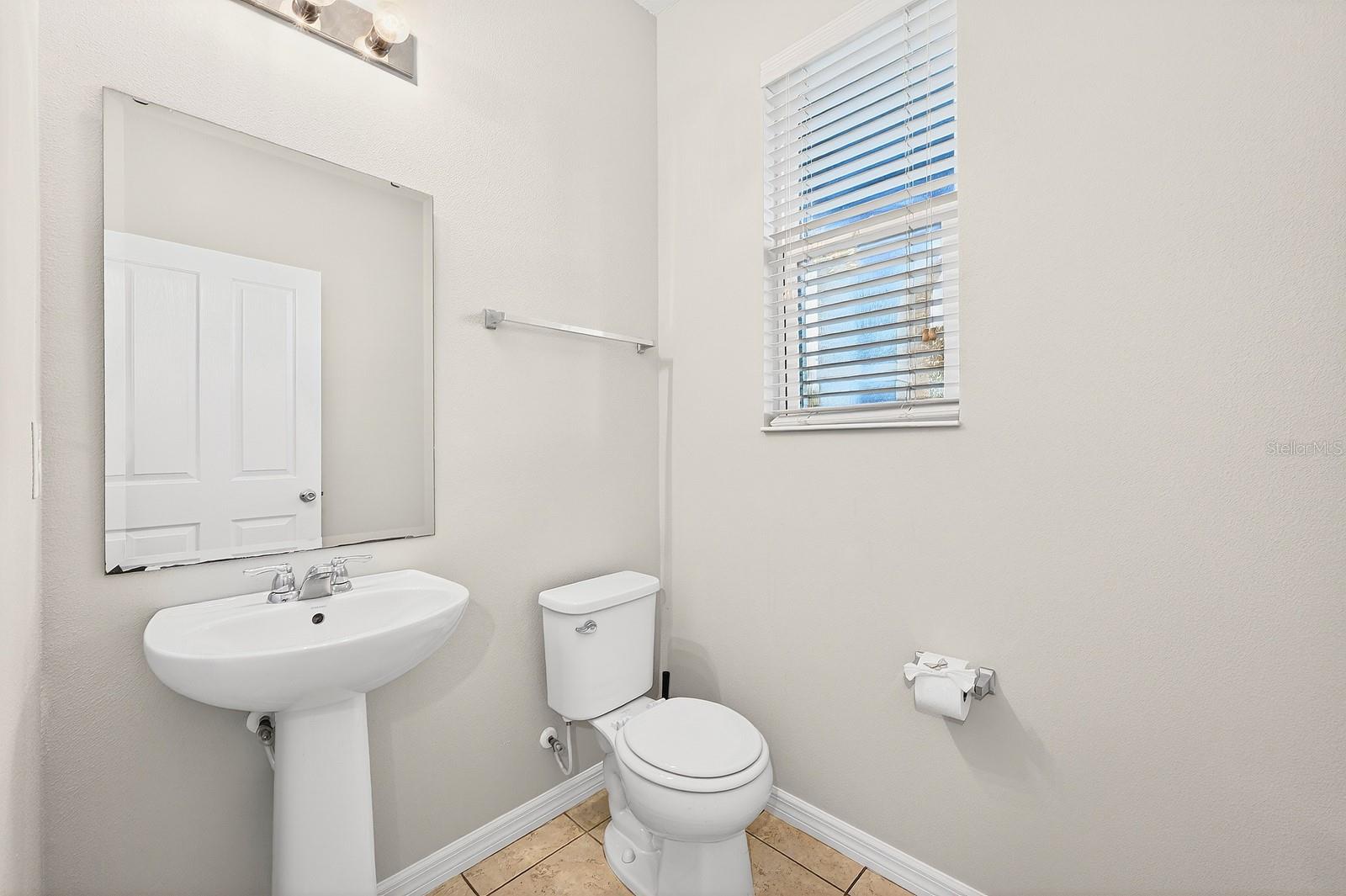 Image 13 of 35 For 1709 Calm Waters Court