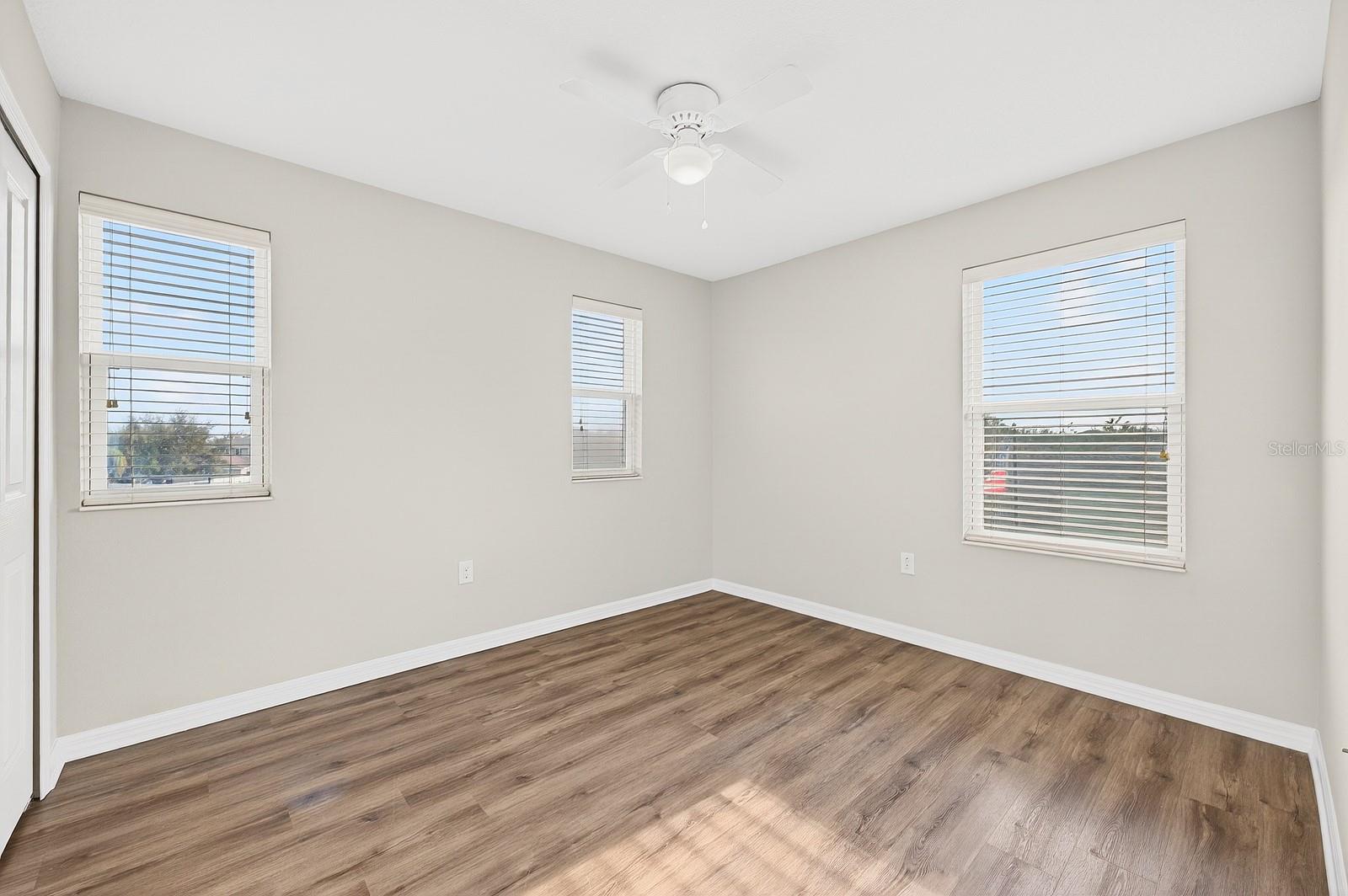 Image 22 of 35 For 1709 Calm Waters Court