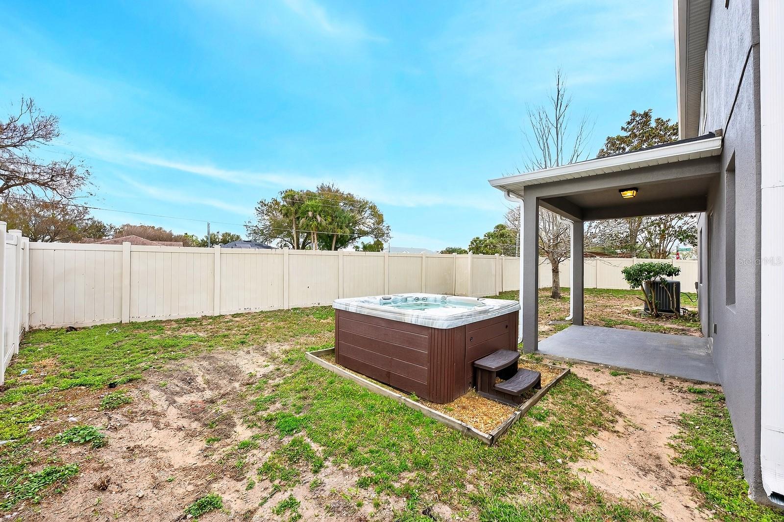 Image 27 of 35 For 1709 Calm Waters Court