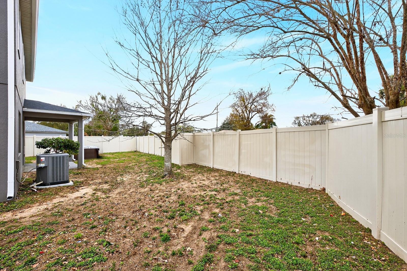 Image 28 of 35 For 1709 Calm Waters Court