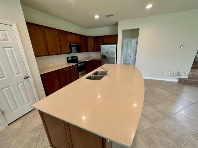 Image 4 of 40 For 17176 Goldcrest Loop