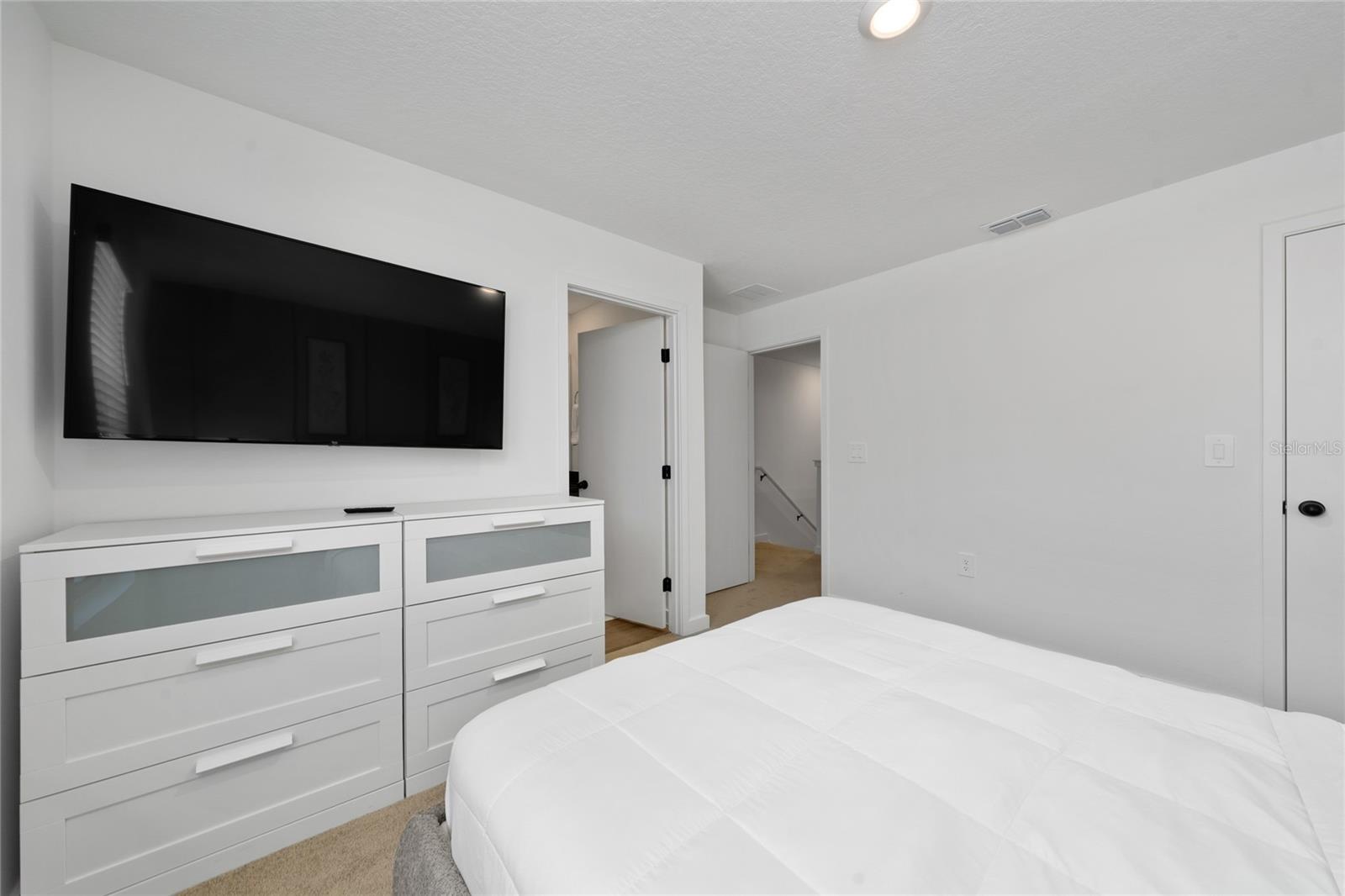 Image 20 of 24 For 3227 Sustainable Way