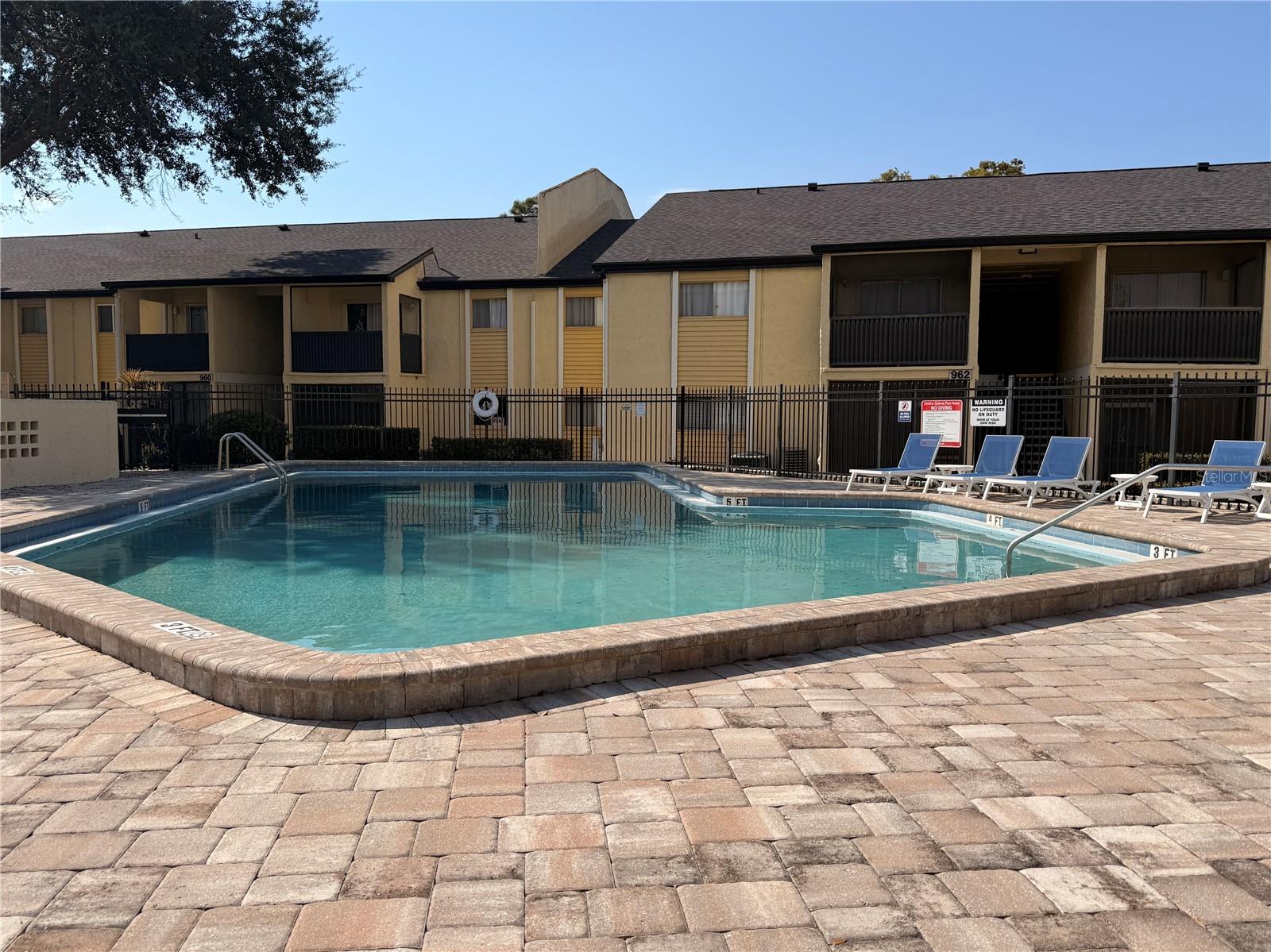 Image 19 of 22 For 920 Lake Destiny Road C