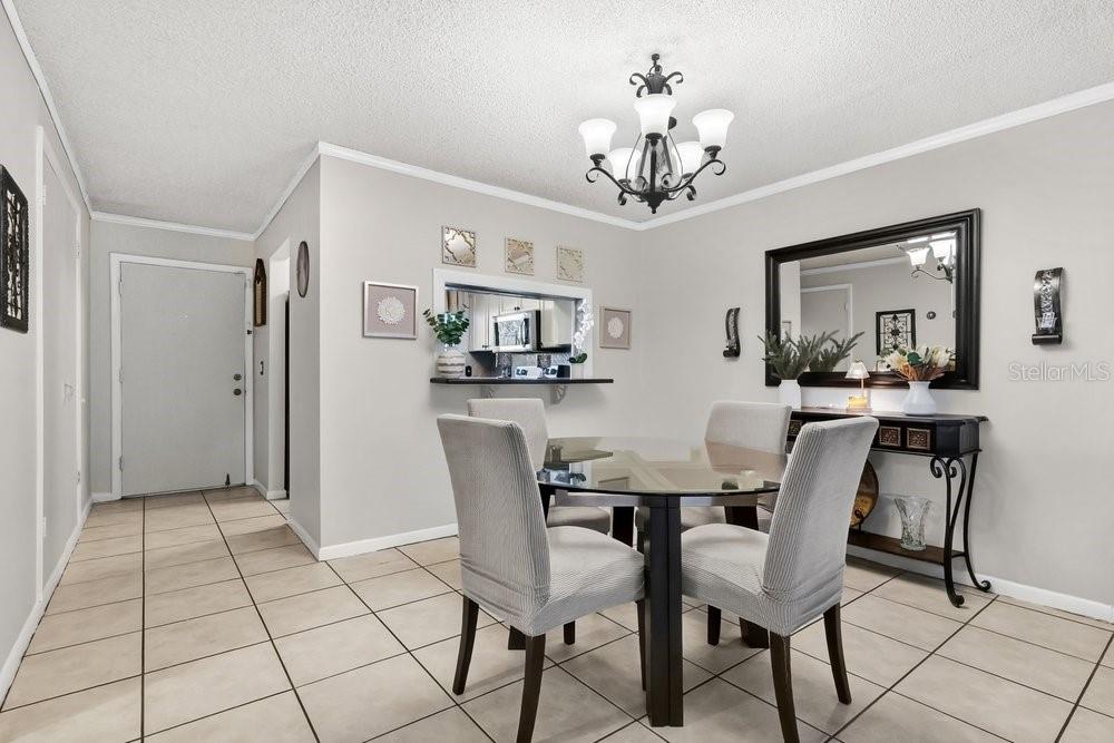 Image 8 of 39 For 2530 Leeward Way