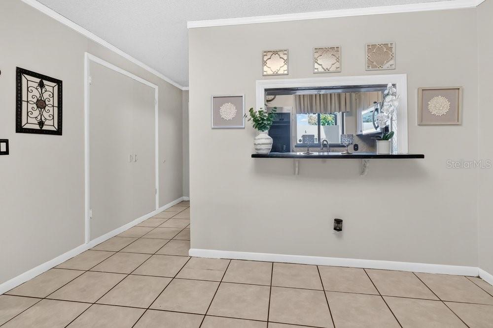 Image 9 of 39 For 2530 Leeward Way