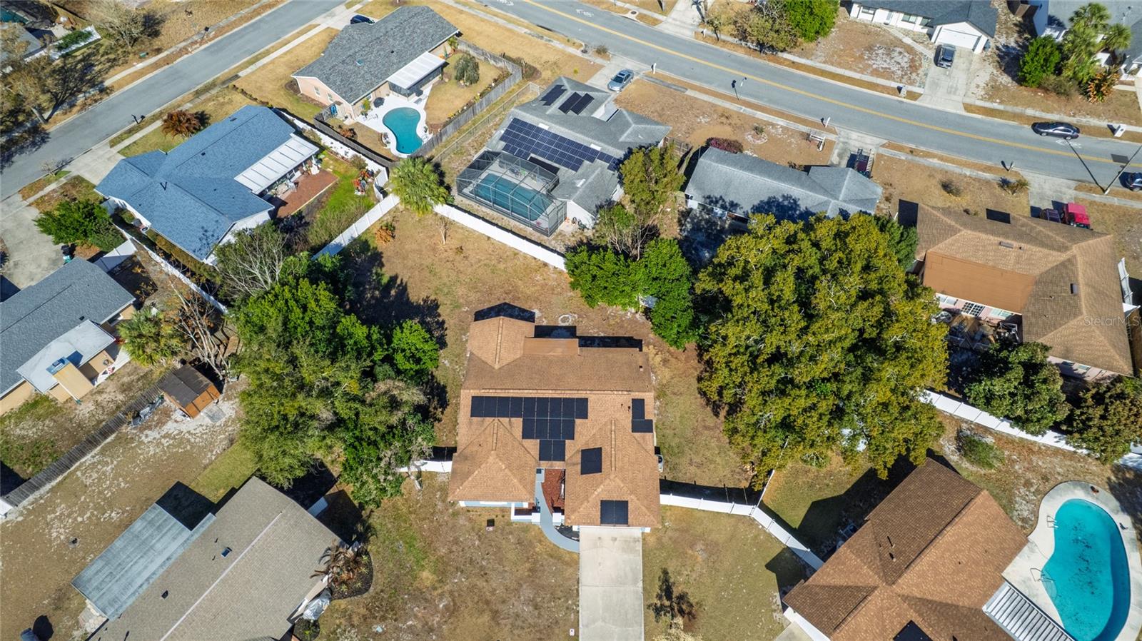 Image 6 of 36 For 30 Cornwall Court