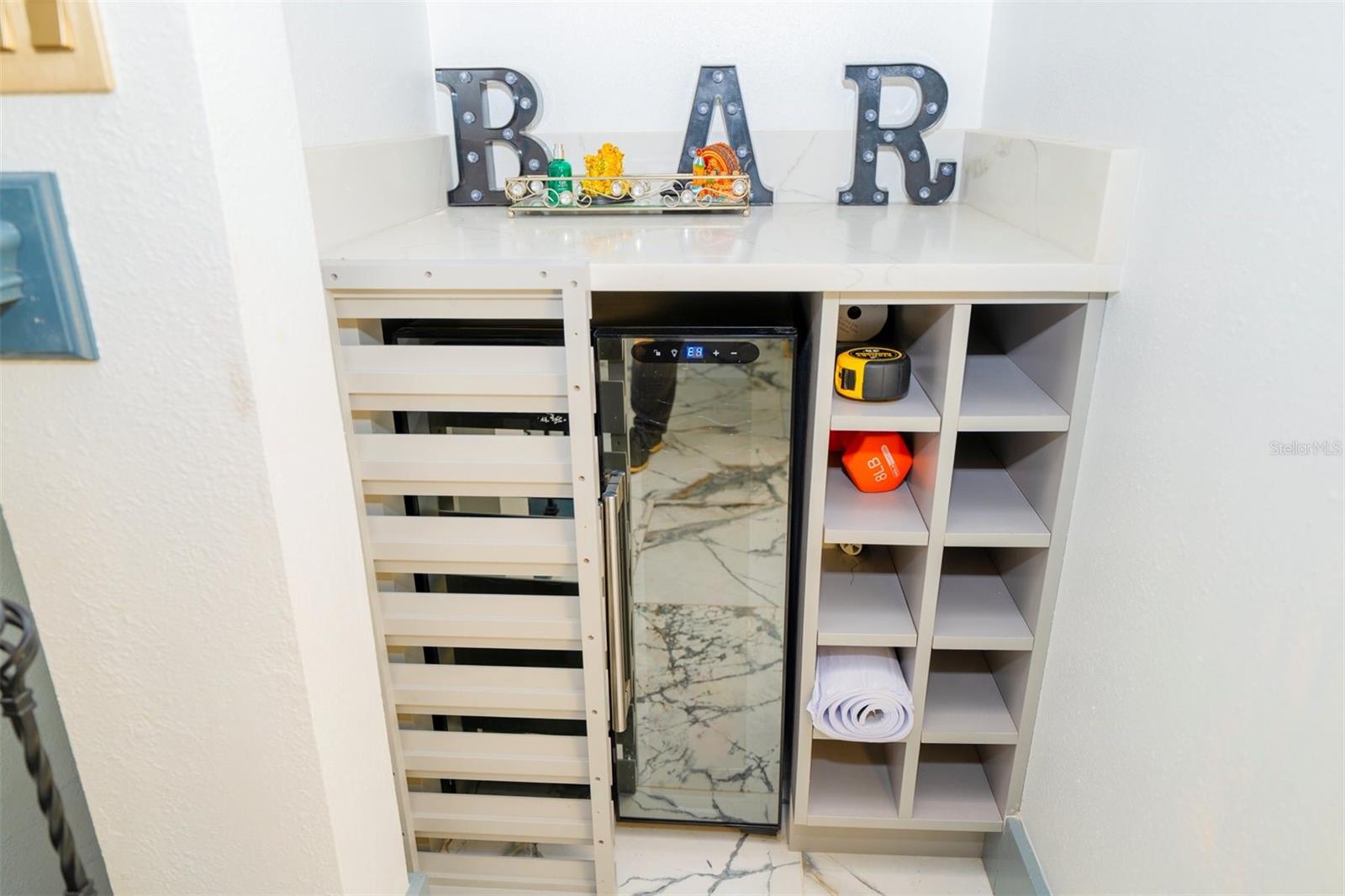 Image 56 of 57 For 2932 Larson Street