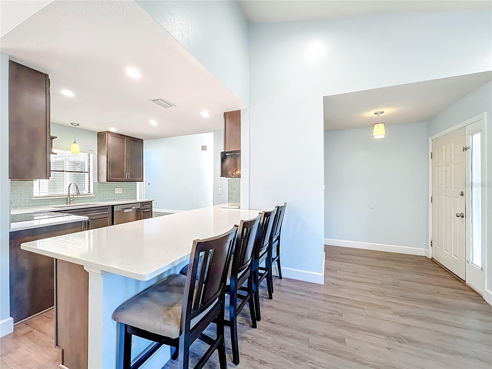 Image 18 of 54 For 4637 Creekview Lane