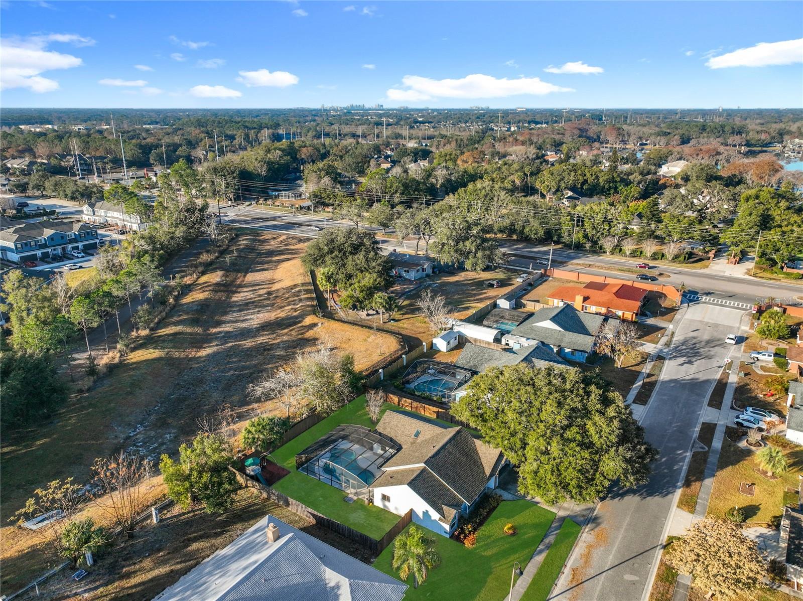 Image 3 of 54 For 4637 Creekview Lane