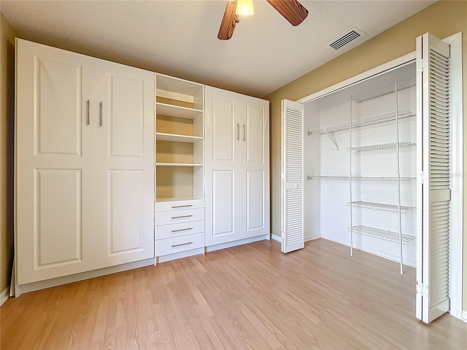 Image 42 of 54 For 4637 Creekview Lane