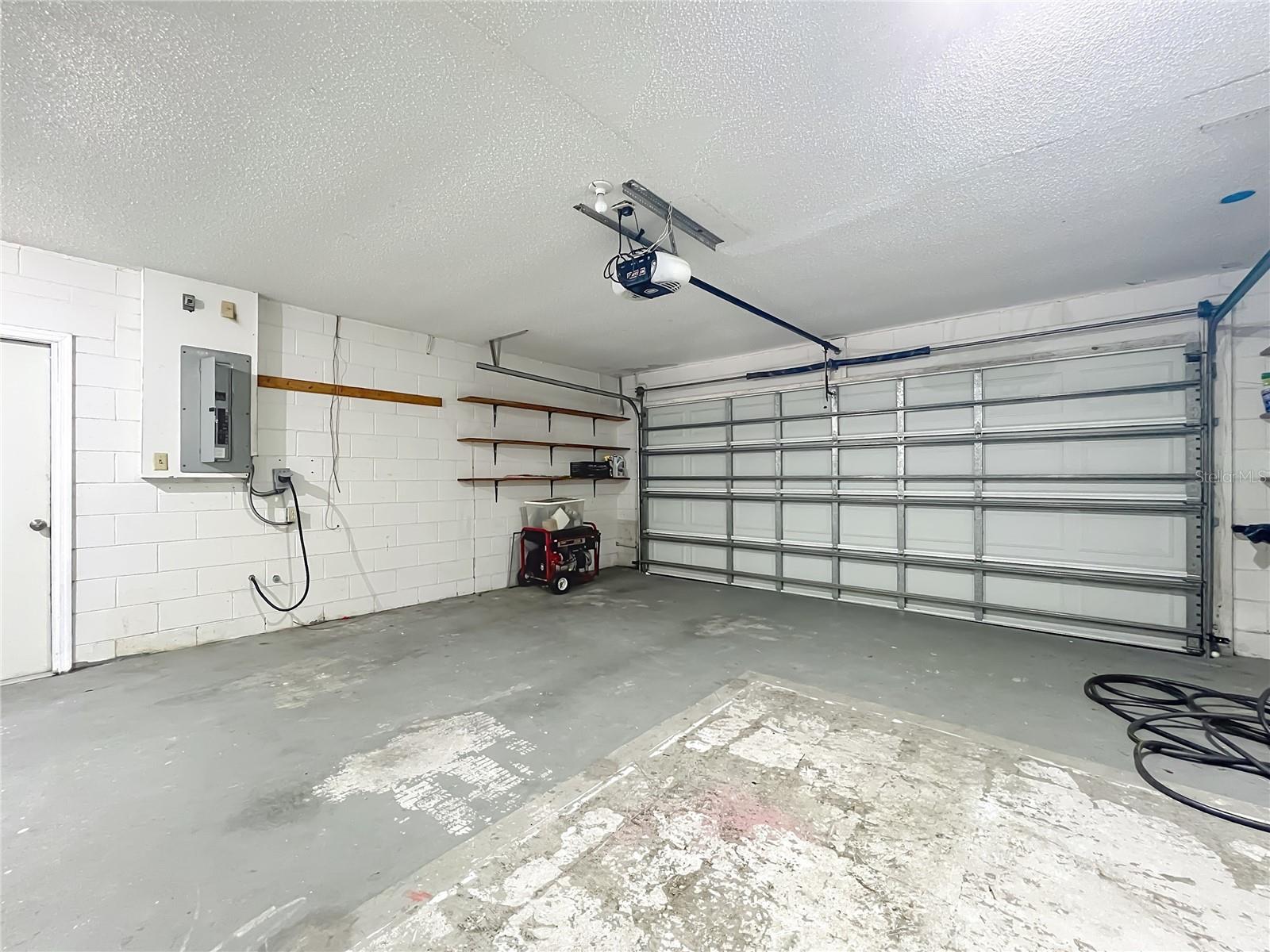 Image 43 of 54 For 4637 Creekview Lane