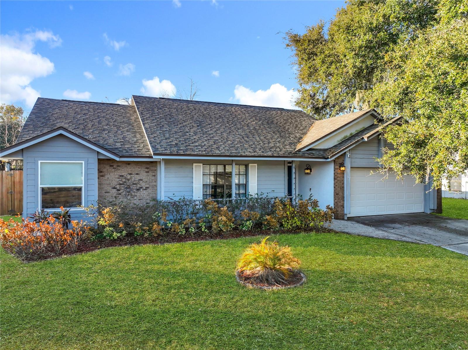 Image 5 of 54 For 4637 Creekview Lane