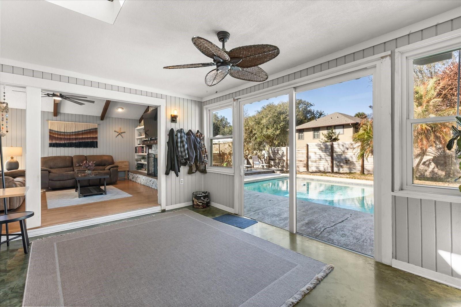 Image 11 of 25 For 333 Forest Road