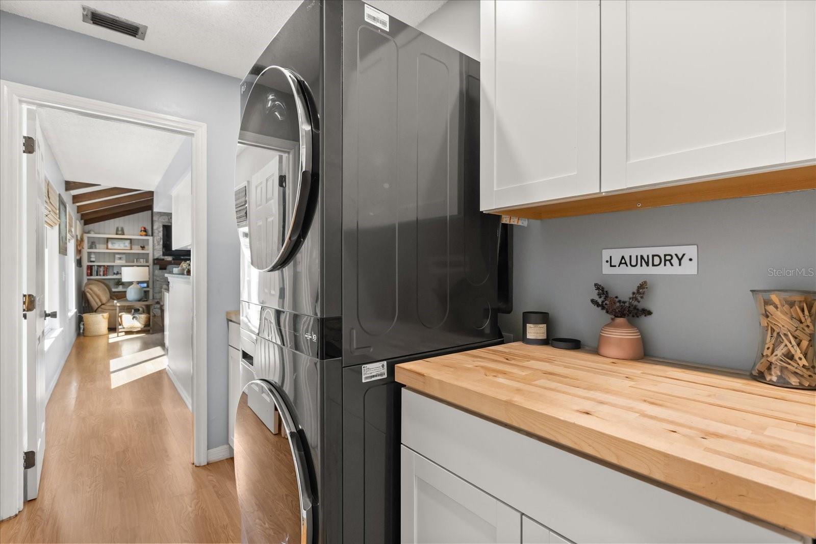 Image 18 of 25 For 333 Forest Road