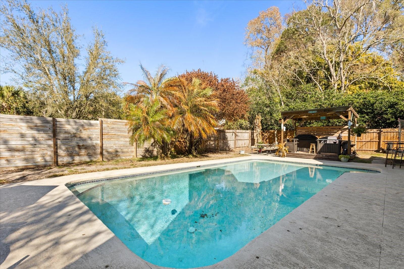 Image 20 of 25 For 333 Forest Road