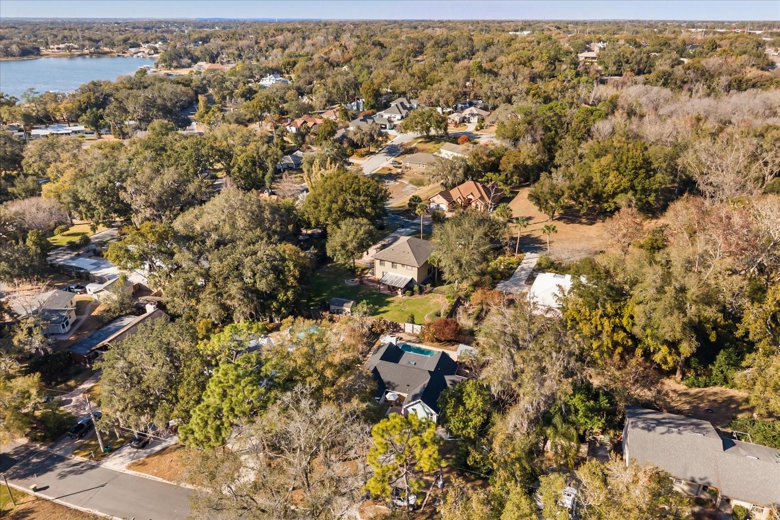 Image 24 of 25 For 333 Forest Road