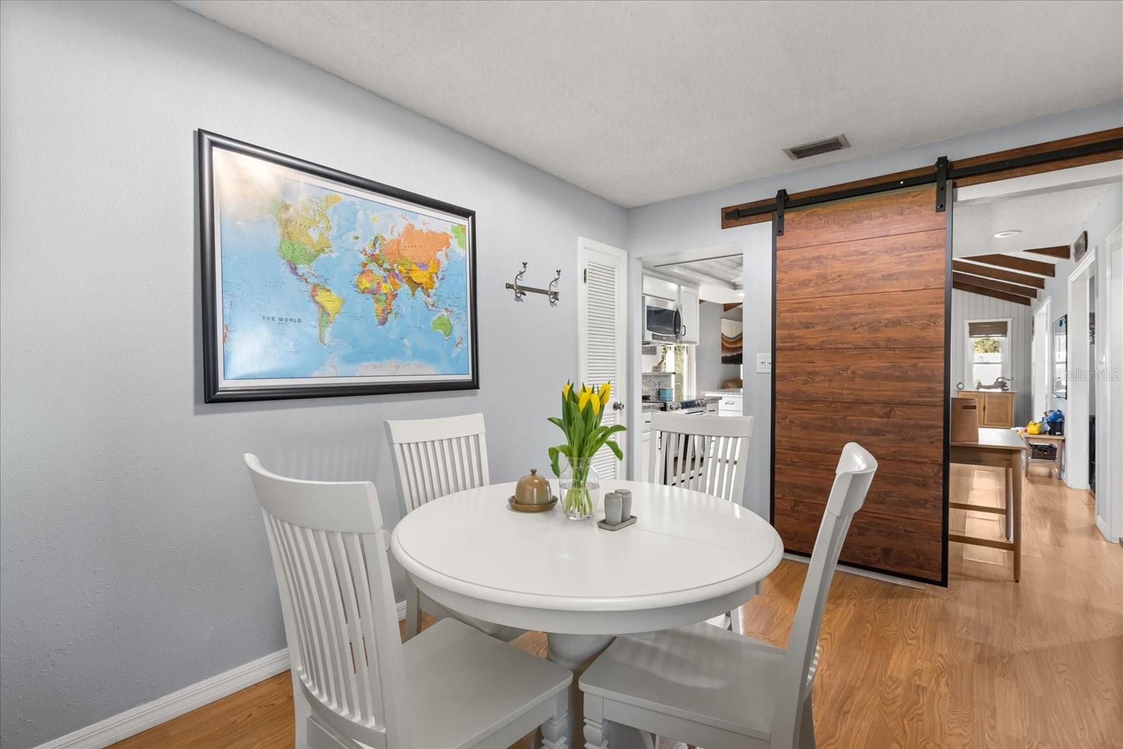 Image 7 of 25 For 333 Forest Road